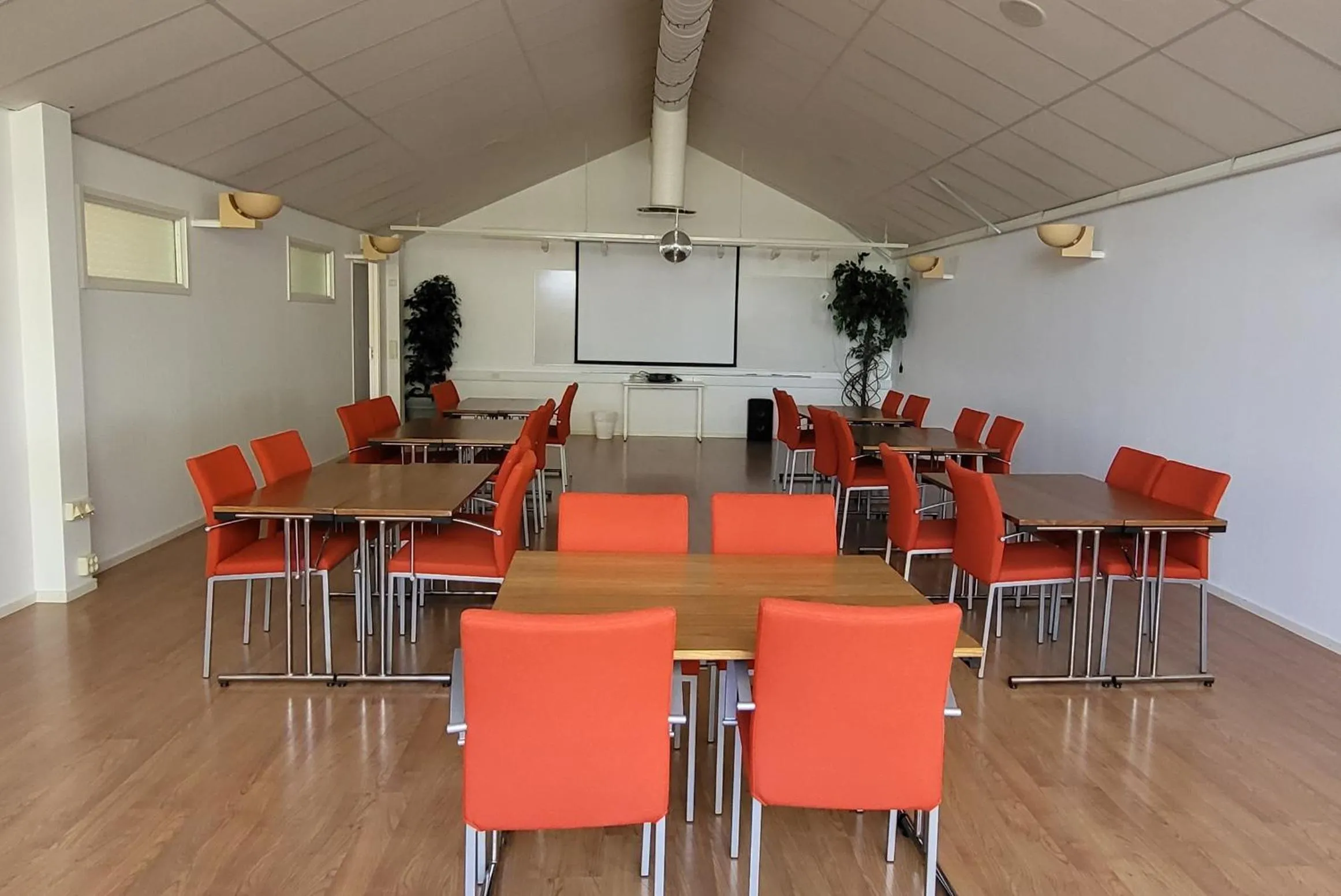 Meeting/conference room in Green Door Hotel