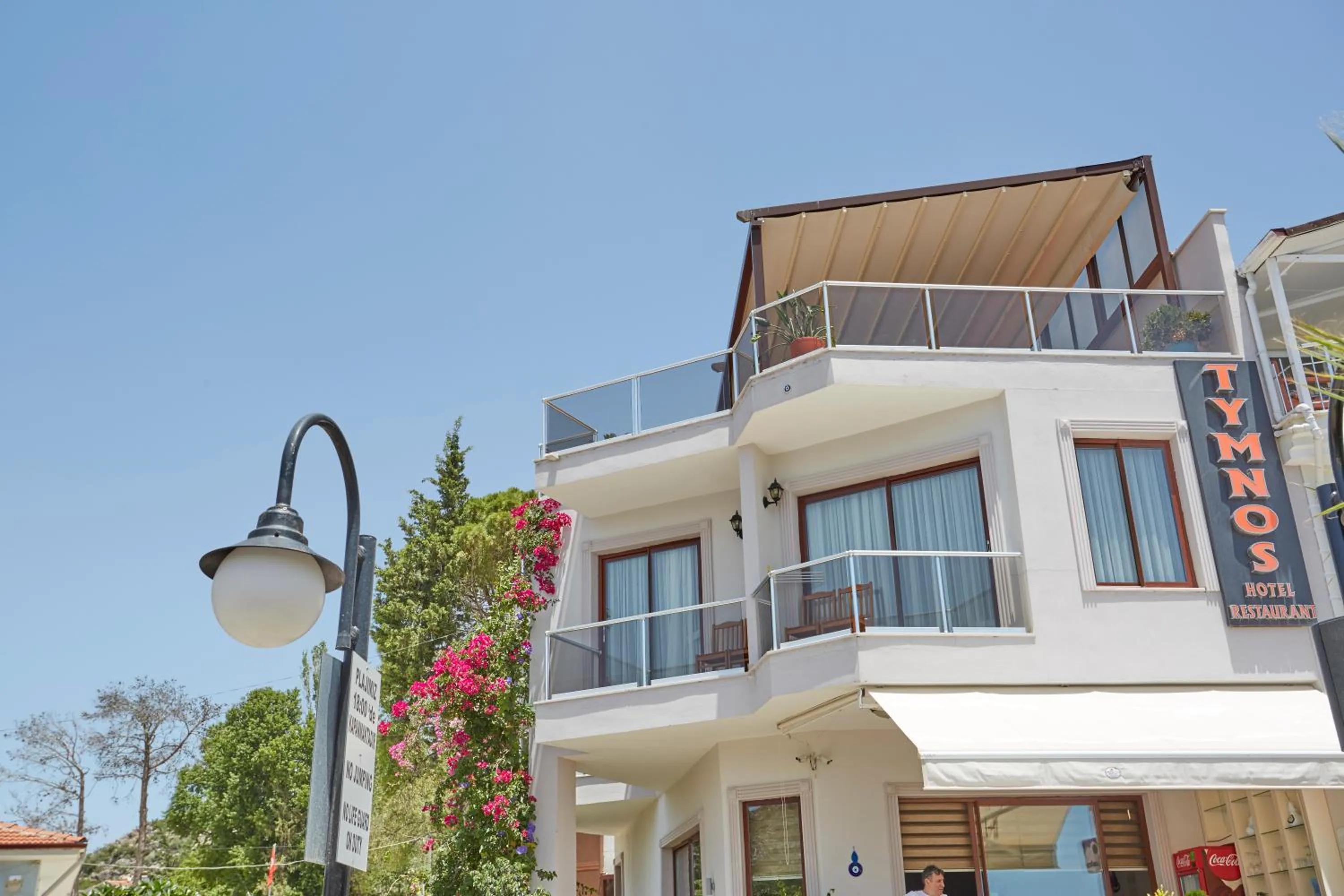 Facade/entrance in Tymnos Hotel