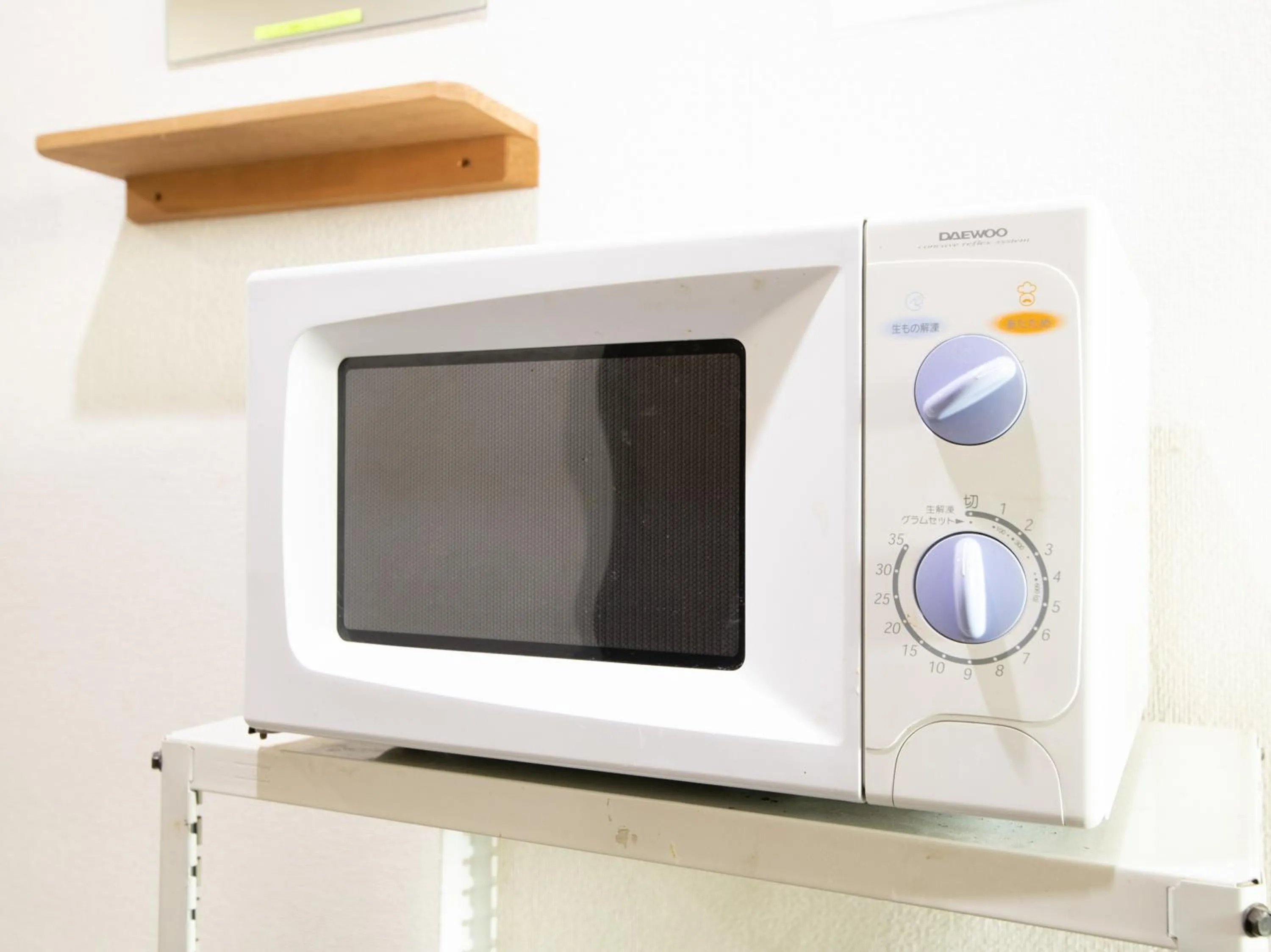 microwave in Tabist Business Hotel Kanazono Gifu