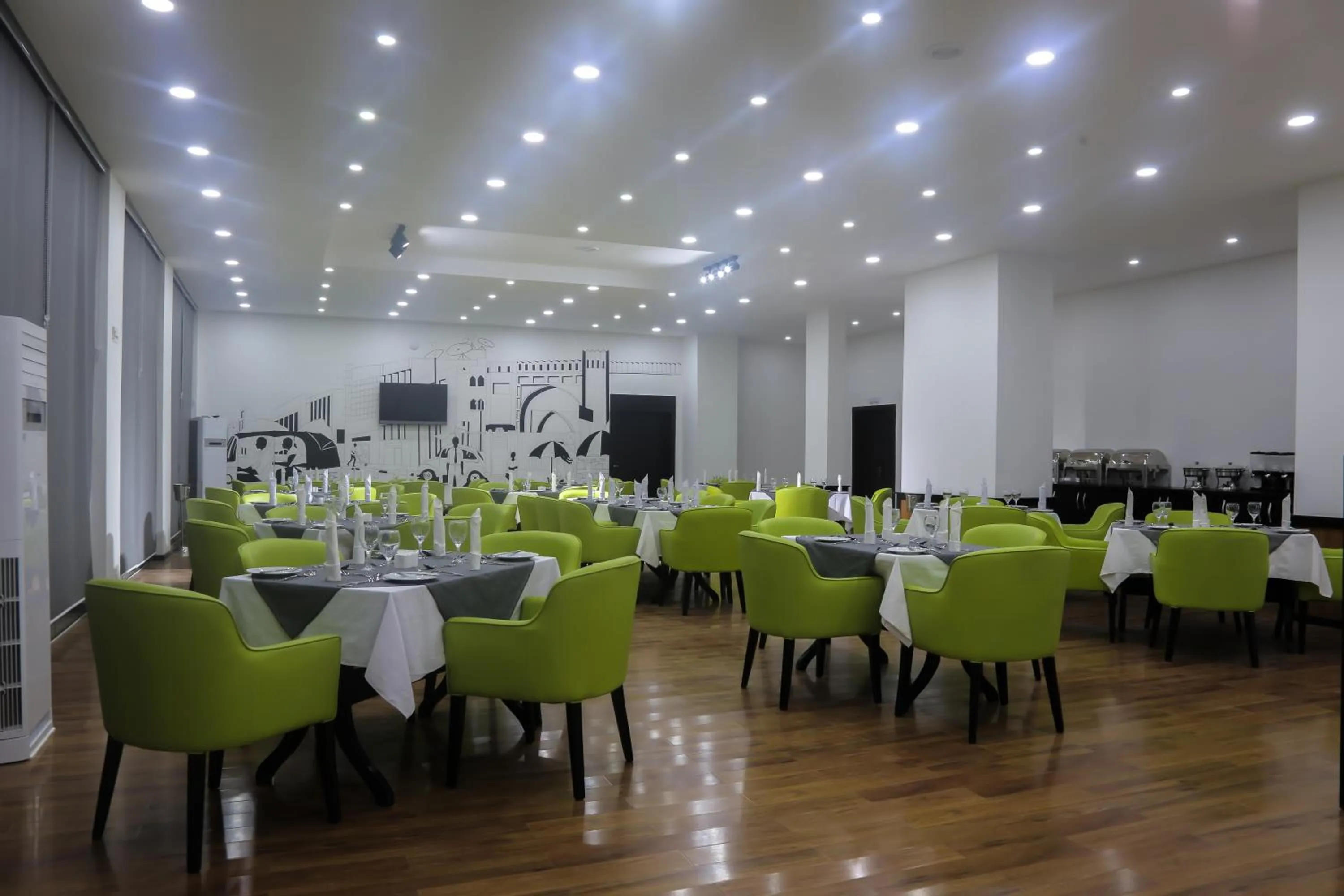 Restaurant/places to eat in BON Hotel Ikeja Residence