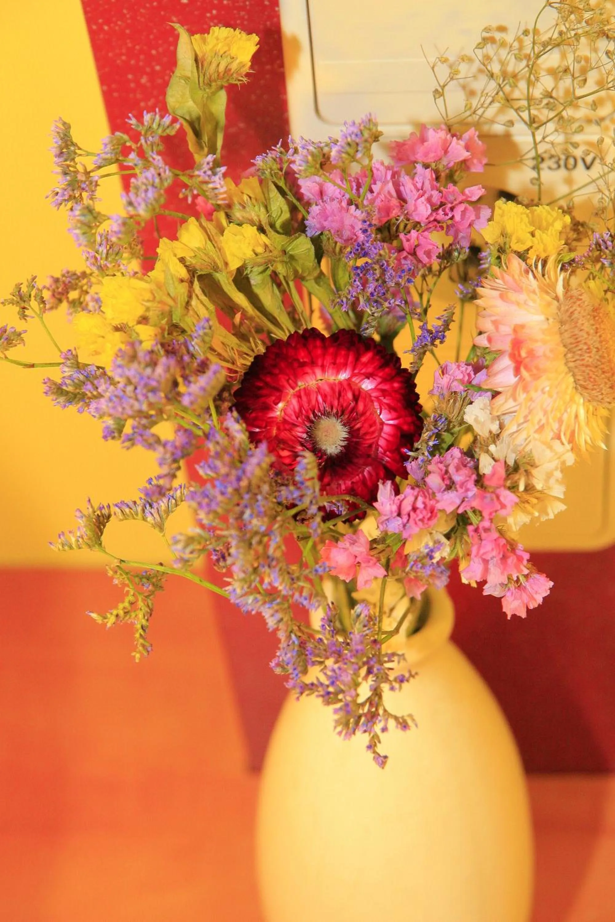 Decorative detail in Pensiunea Blanca