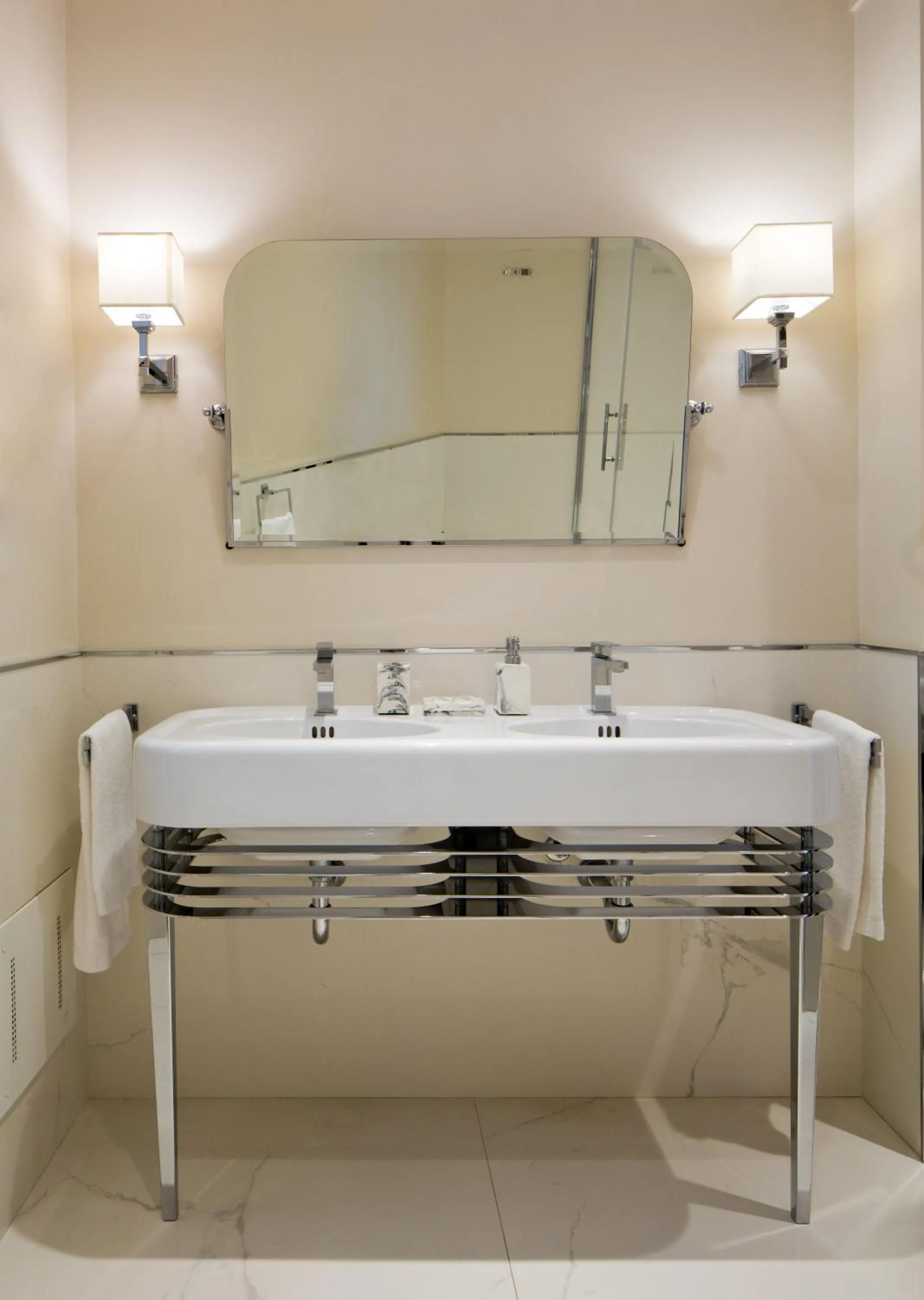 Bathroom in Suite Milano Duomo