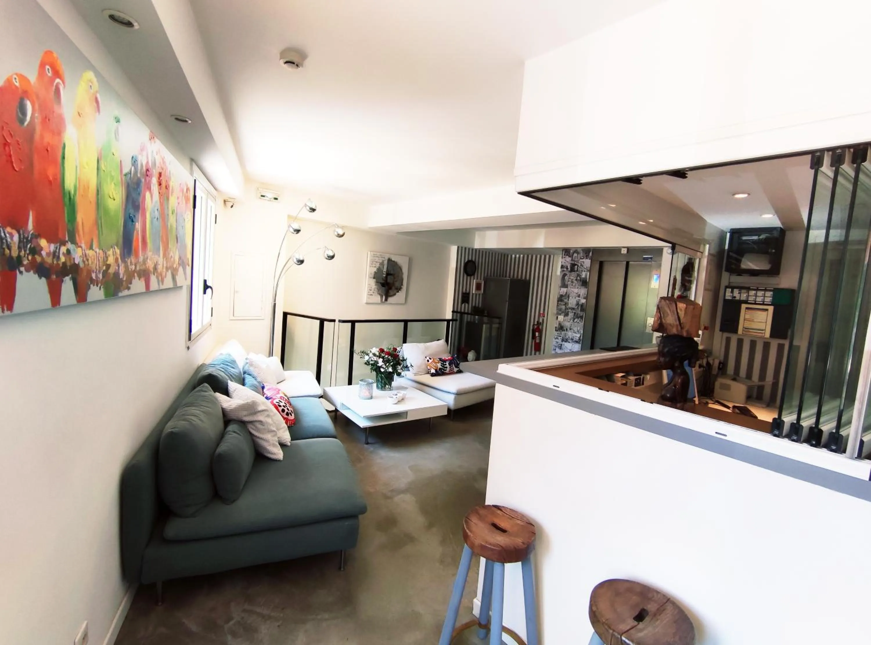 Living room in Boutique Hôtel La Victoire - Vence centre