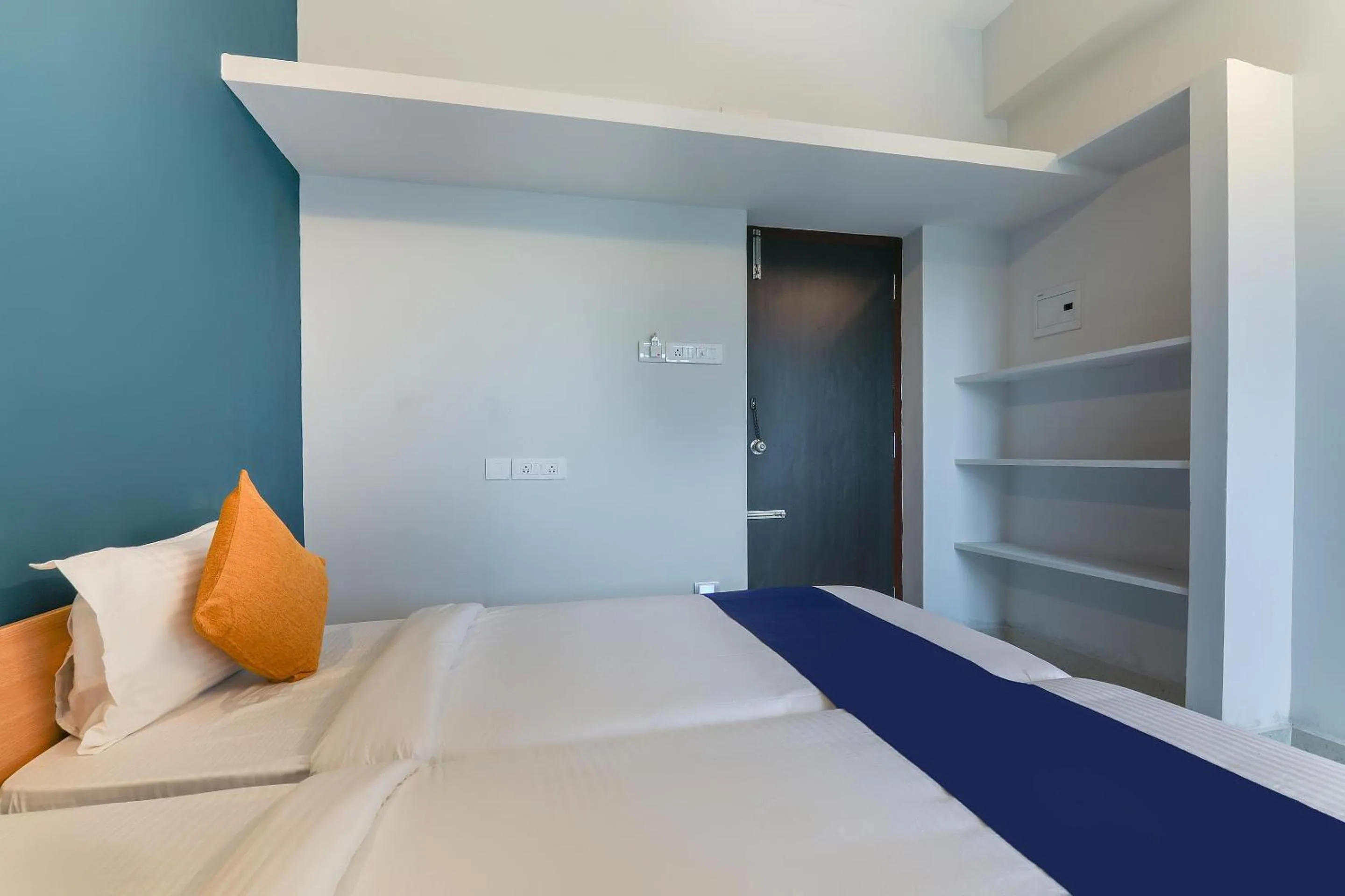 Bedroom, Bed in Hotel O Maraimalai Nagar