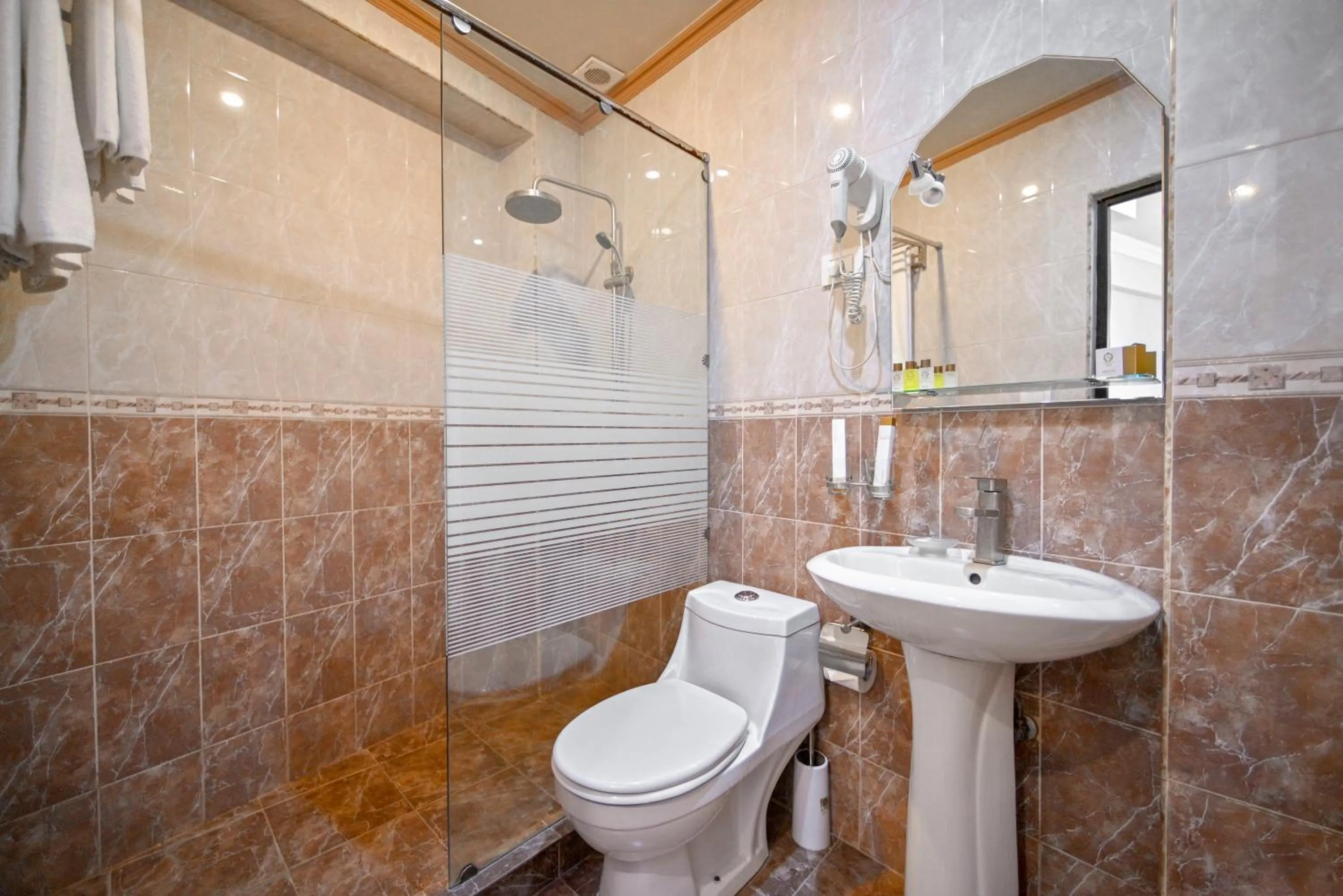 Shower in Imperial Palace Hotel Yerevan