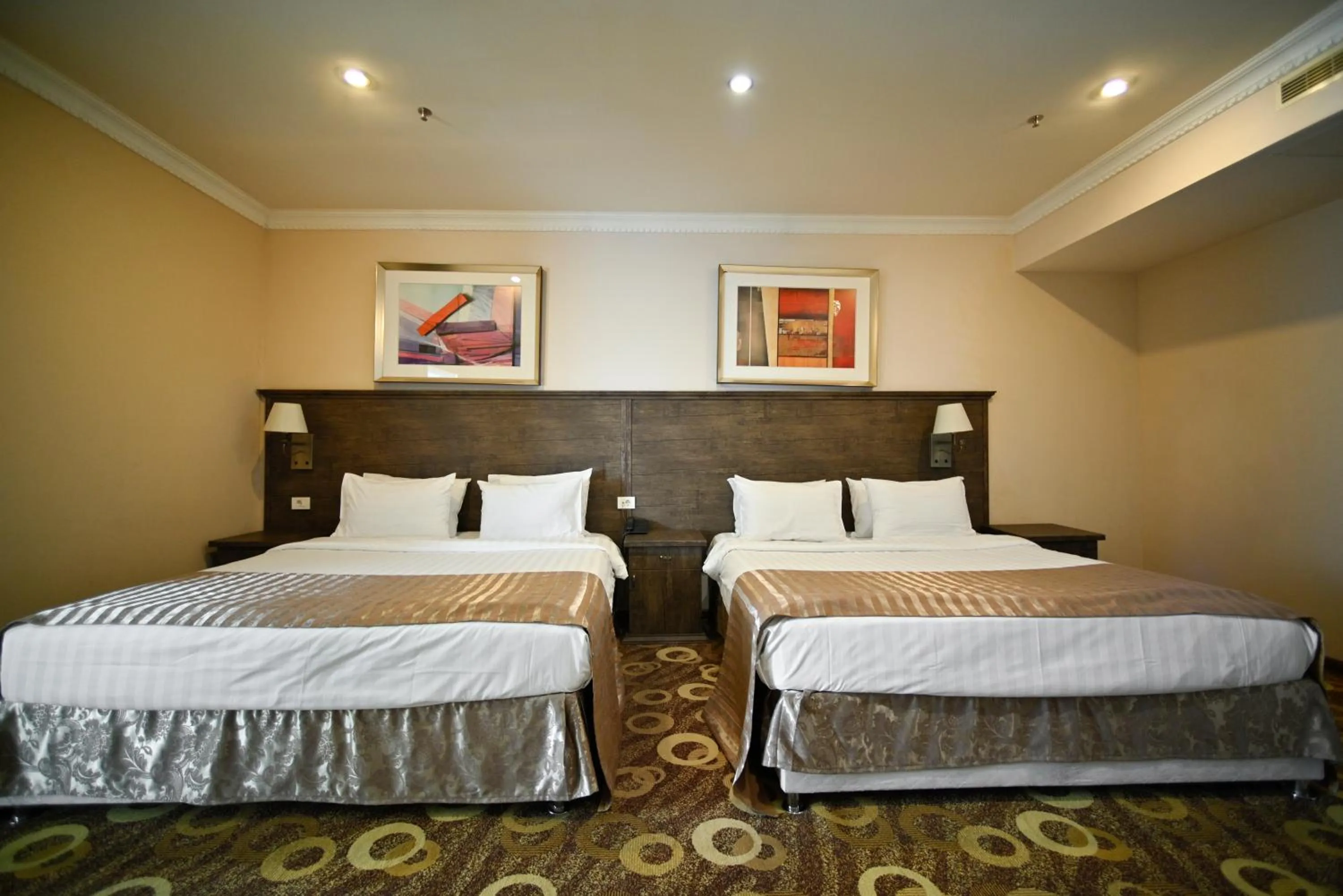 Bed in Imperial Palace Hotel Yerevan