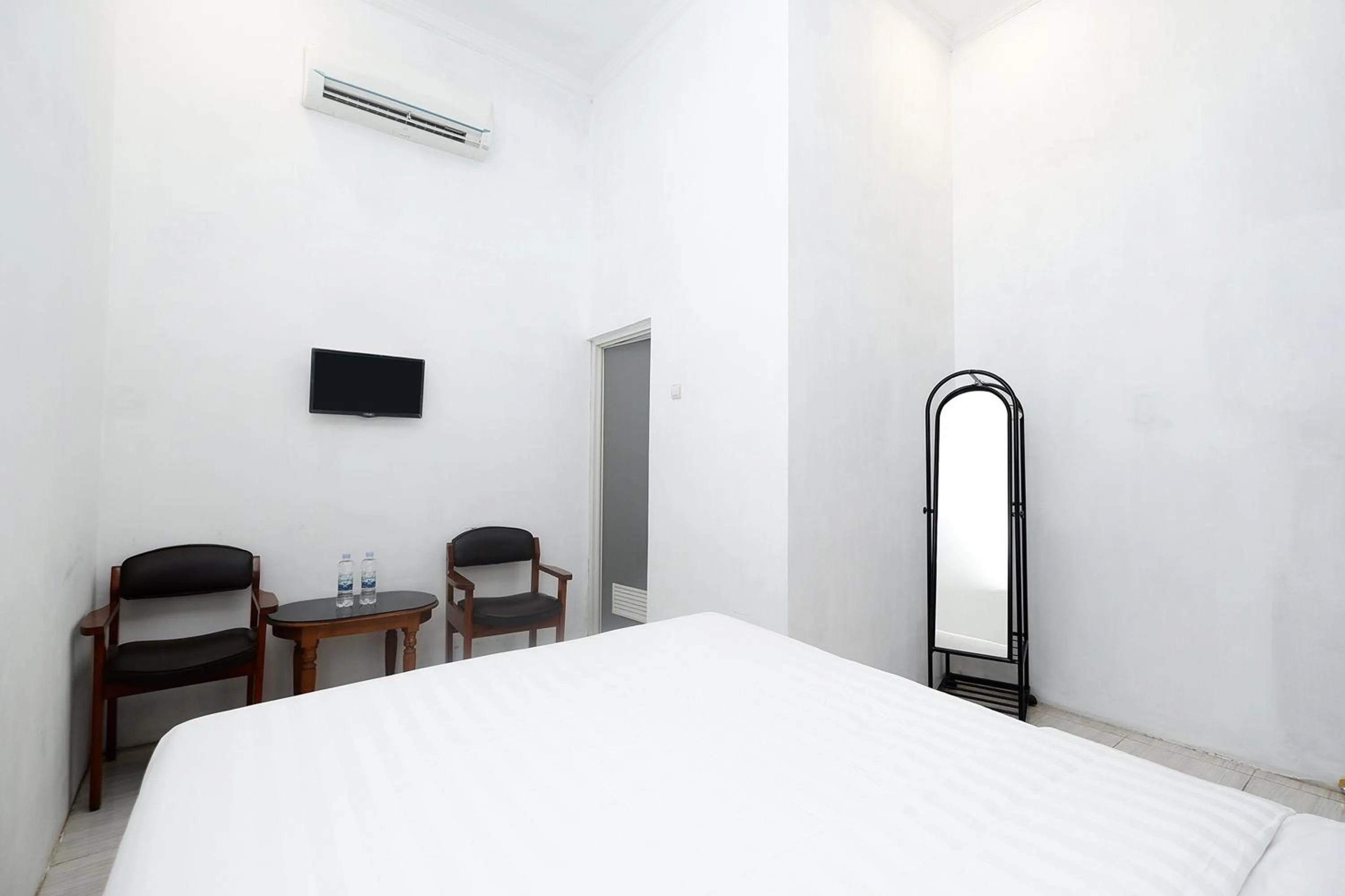 Bed in Perdana Kasih Hotel Klaten