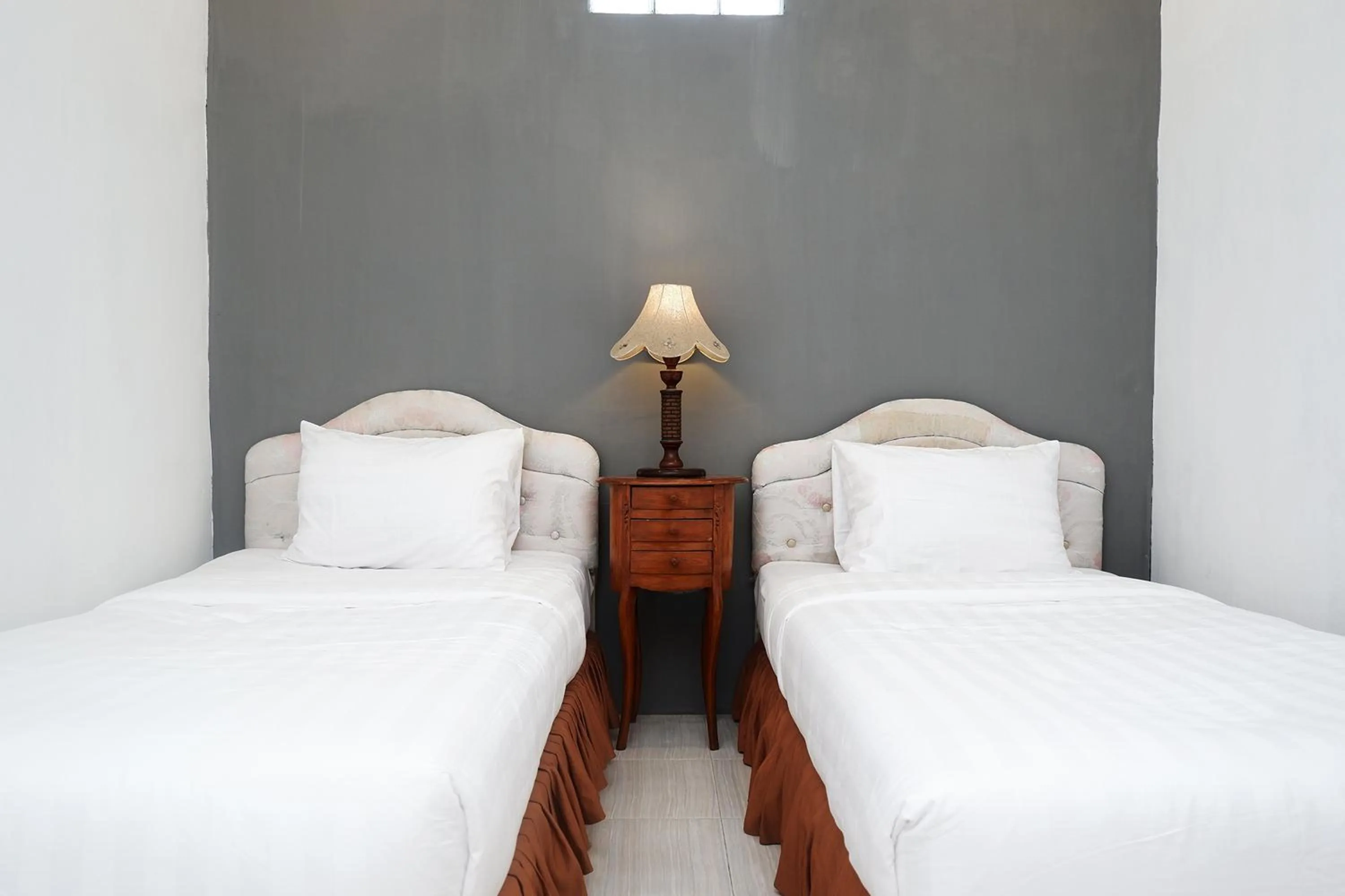 Bed in Perdana Kasih Hotel Klaten