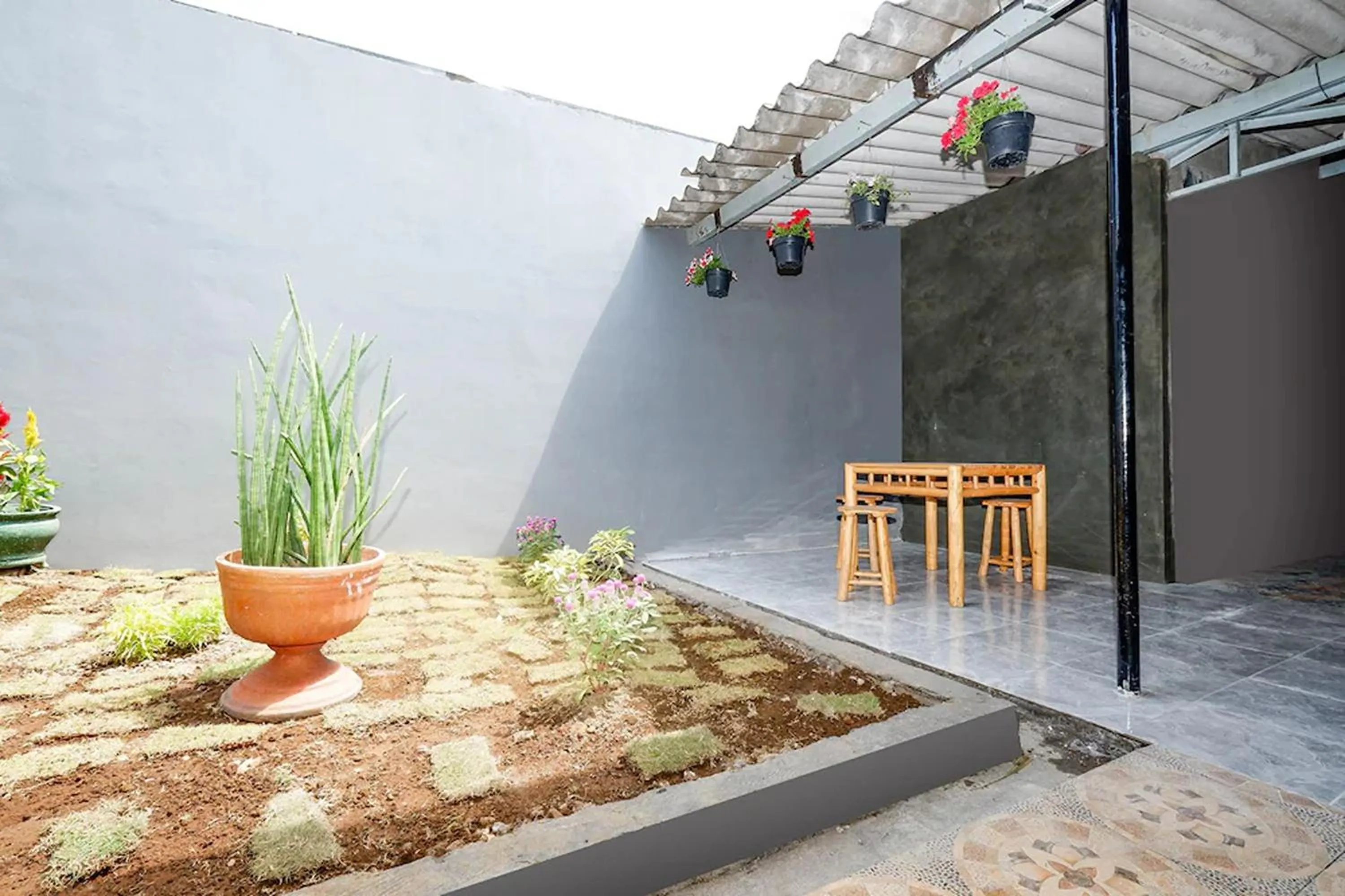 Patio in Perdana Kasih Hotel Klaten