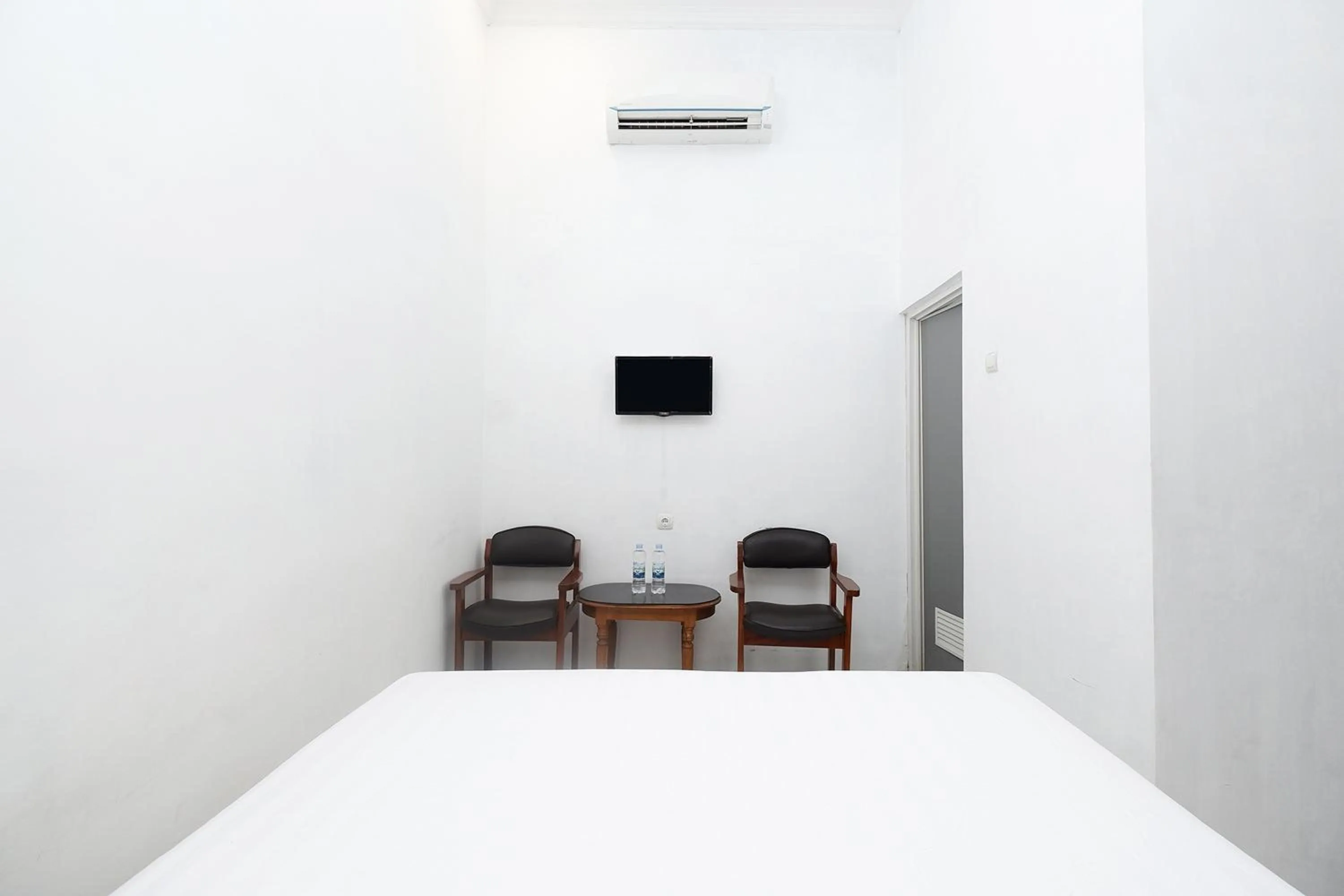 Bed in Perdana Kasih Hotel Klaten