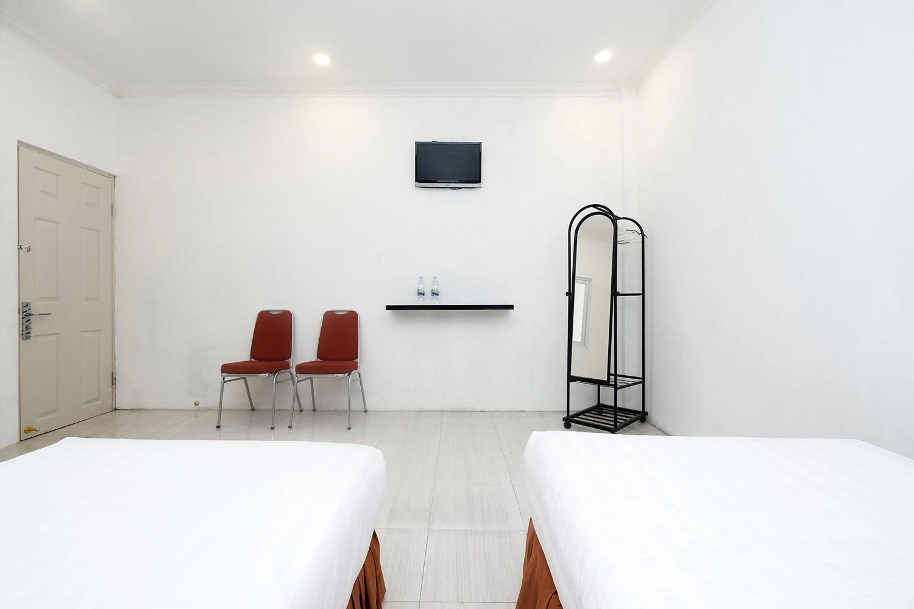 Bed in Perdana Kasih Hotel Klaten