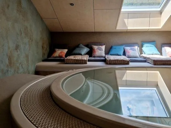 Hot Tub in Hotel Dvorec