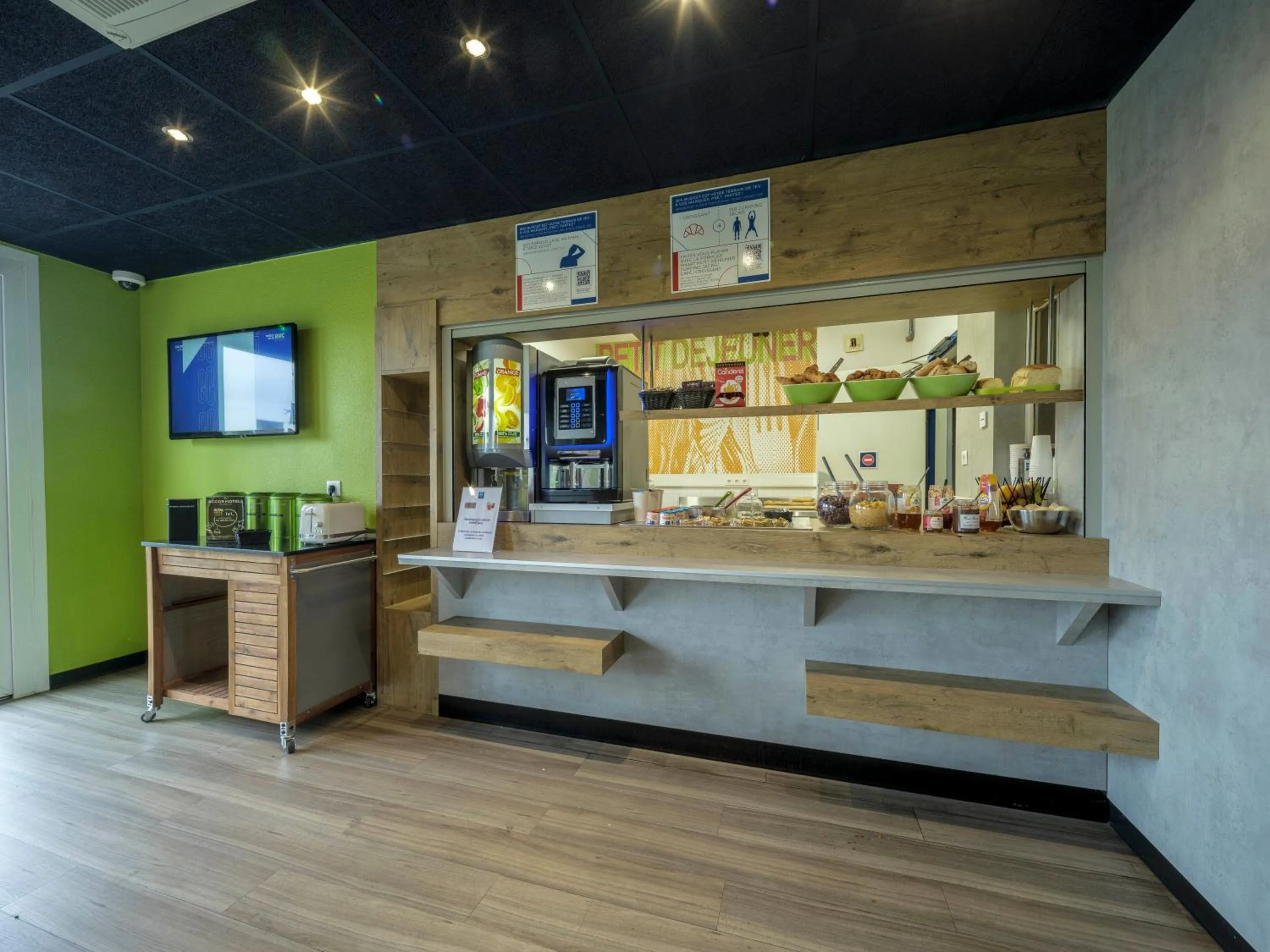 Breakfast in Ibis Budget Sarrebourg Buhl