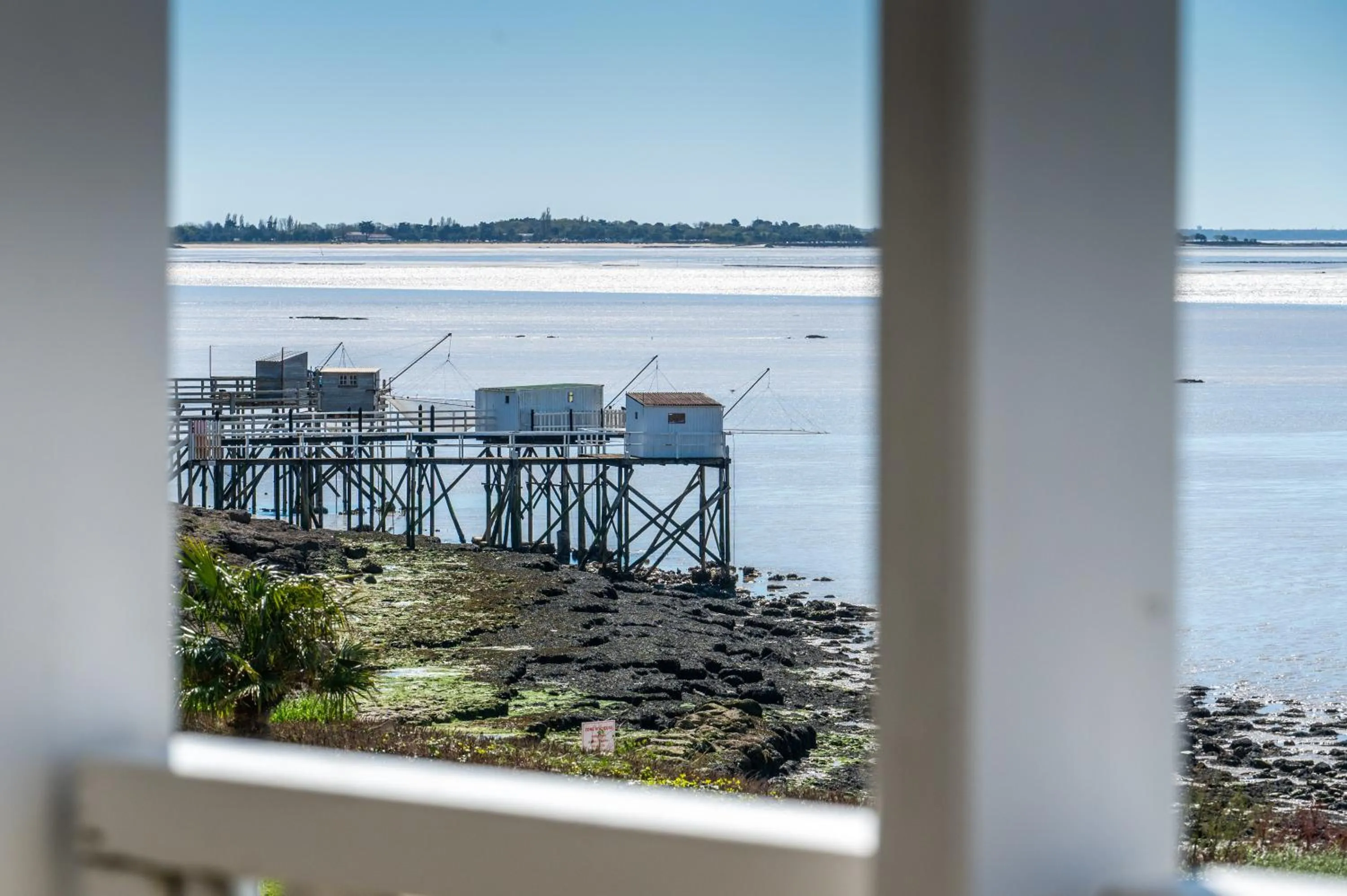 Natural landscape in Résidence Odalys Les Terrasses de Fort Boyard