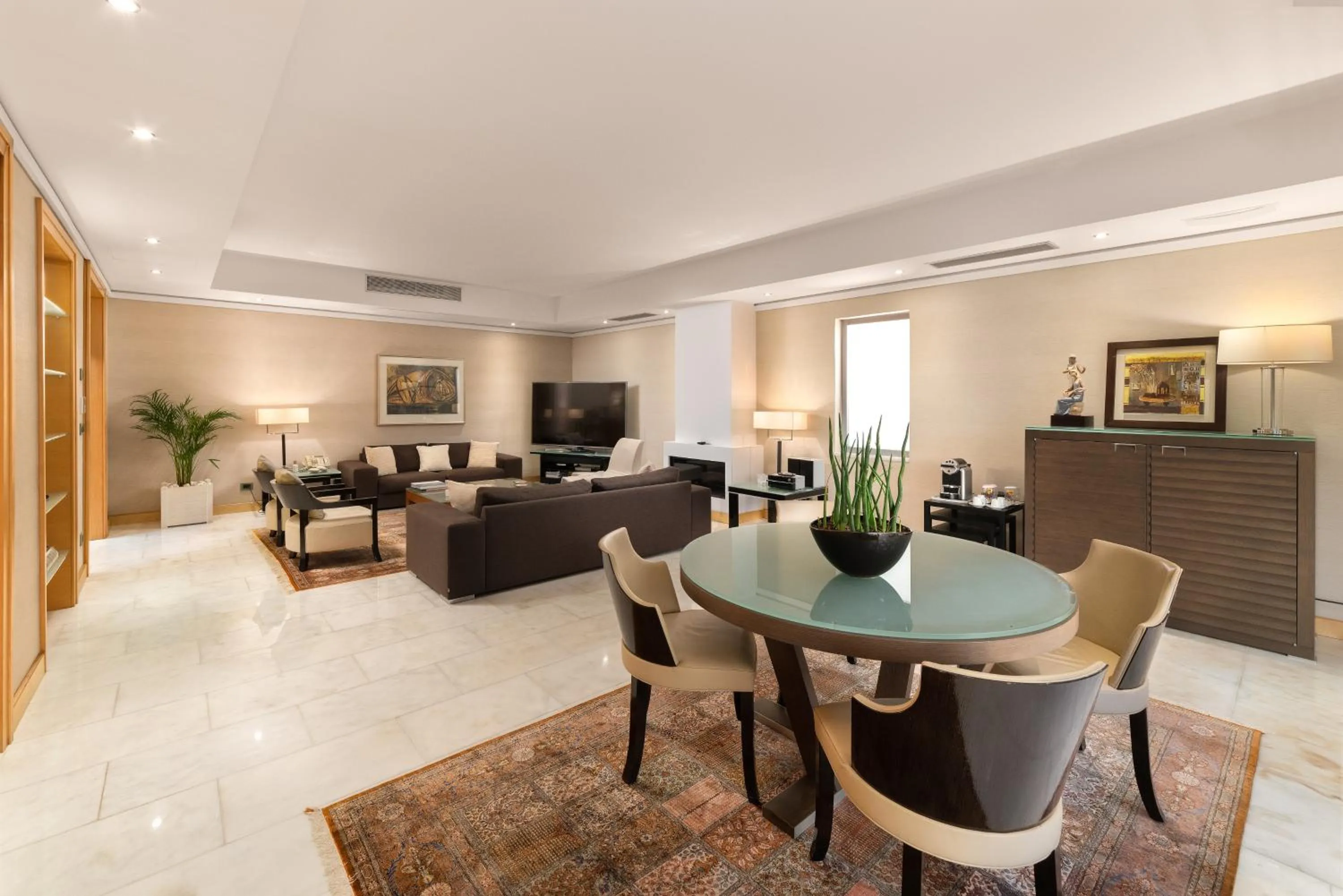Living room in ABAV2 Suites by Rodos Palace