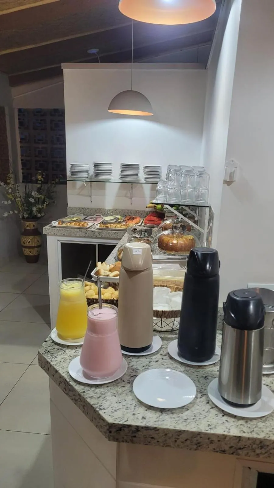 Coffee/tea facilities in Hotel Hiperion Maringá