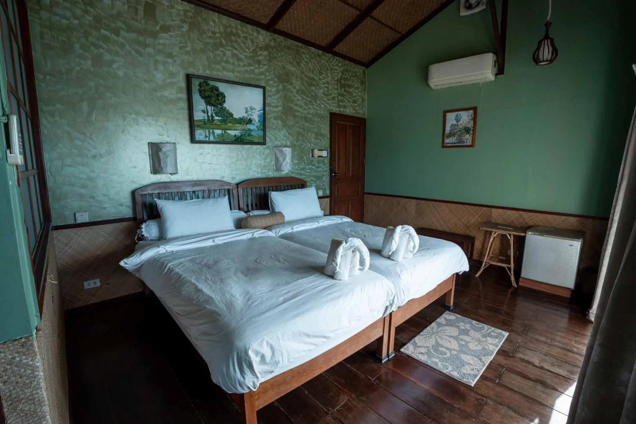 Photo of the whole room, Bed in Sala Done Khone Hotel