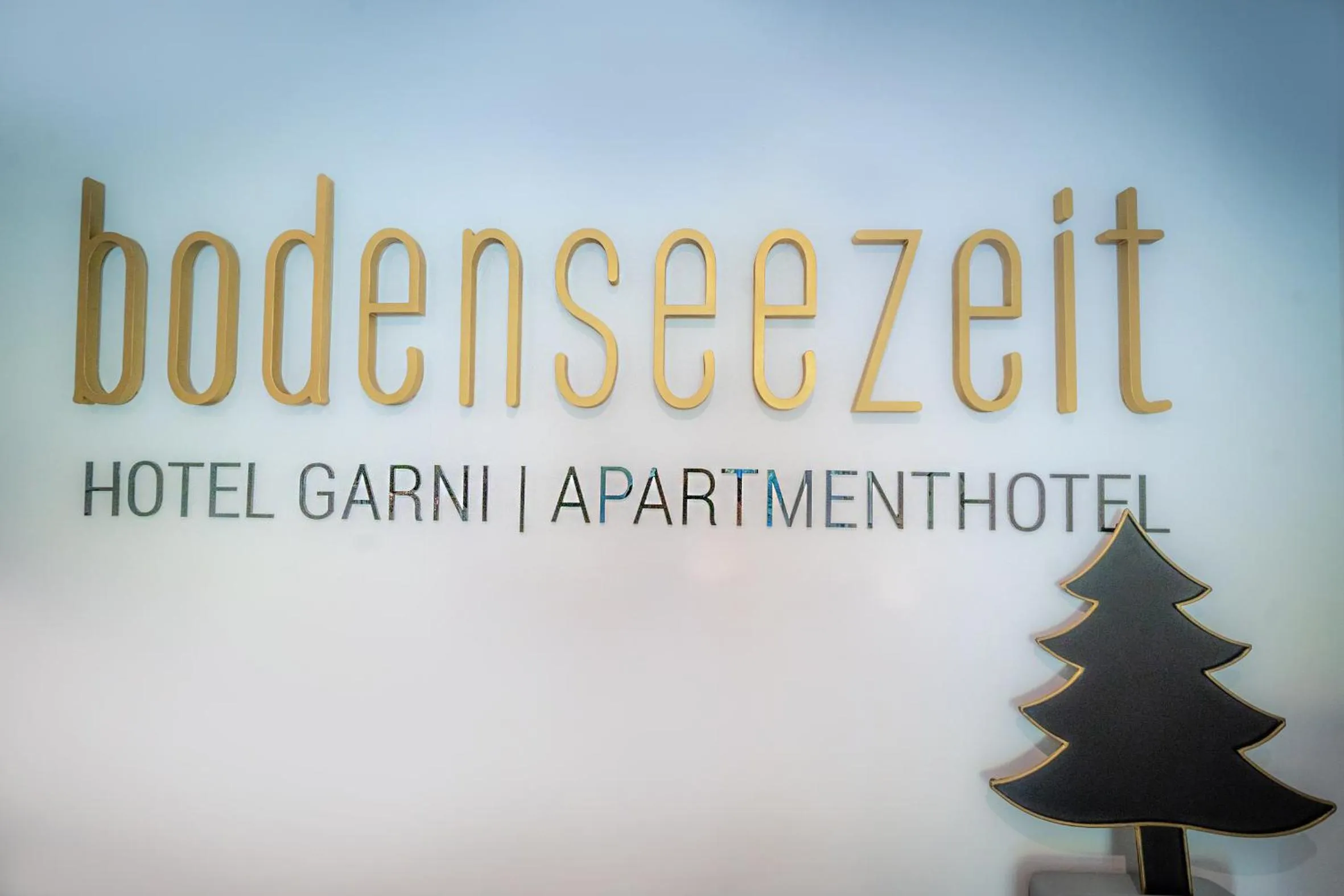 Property logo or sign in bodenseezeit Apartmenthotel Garni