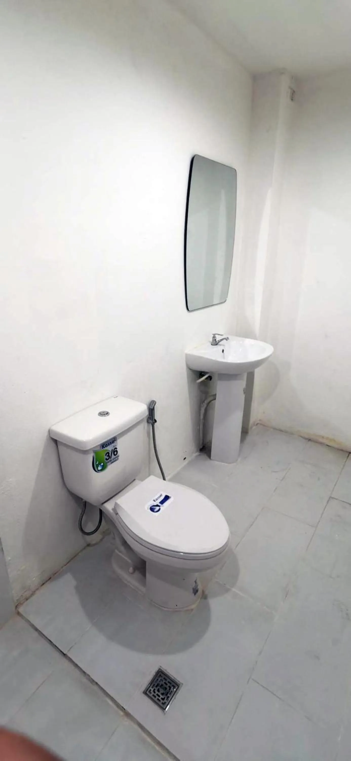 Toilet in XX GO INN Night Bazaar Chiang Mai