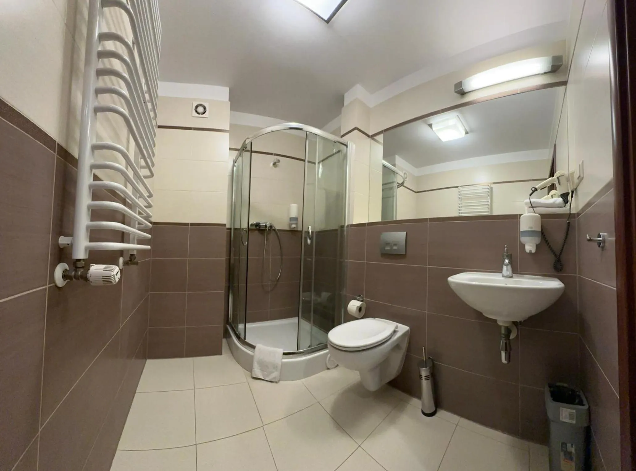 Shower in Hotel Dudek