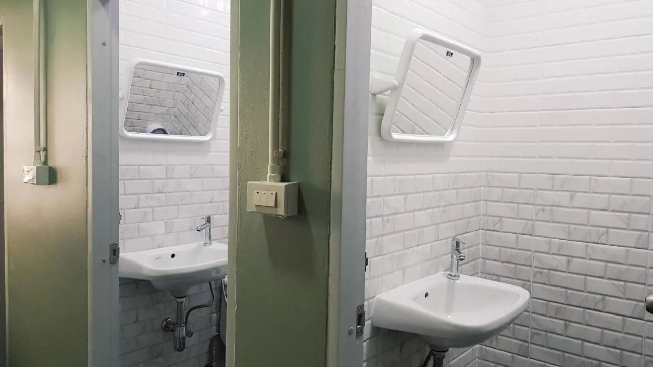 Bathroom in Baan U-Sabai บ้านอยู่สบาย