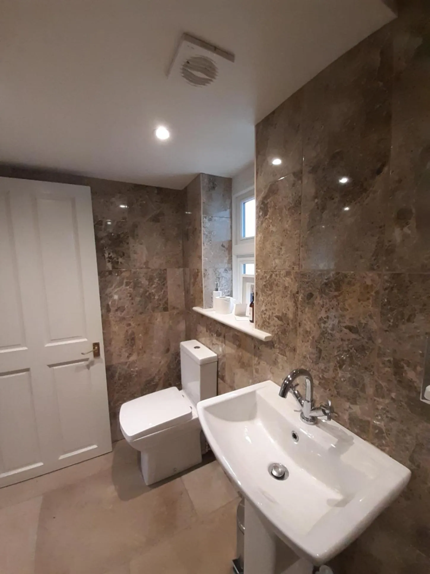 Toilet in Woodlands Cottage Farm