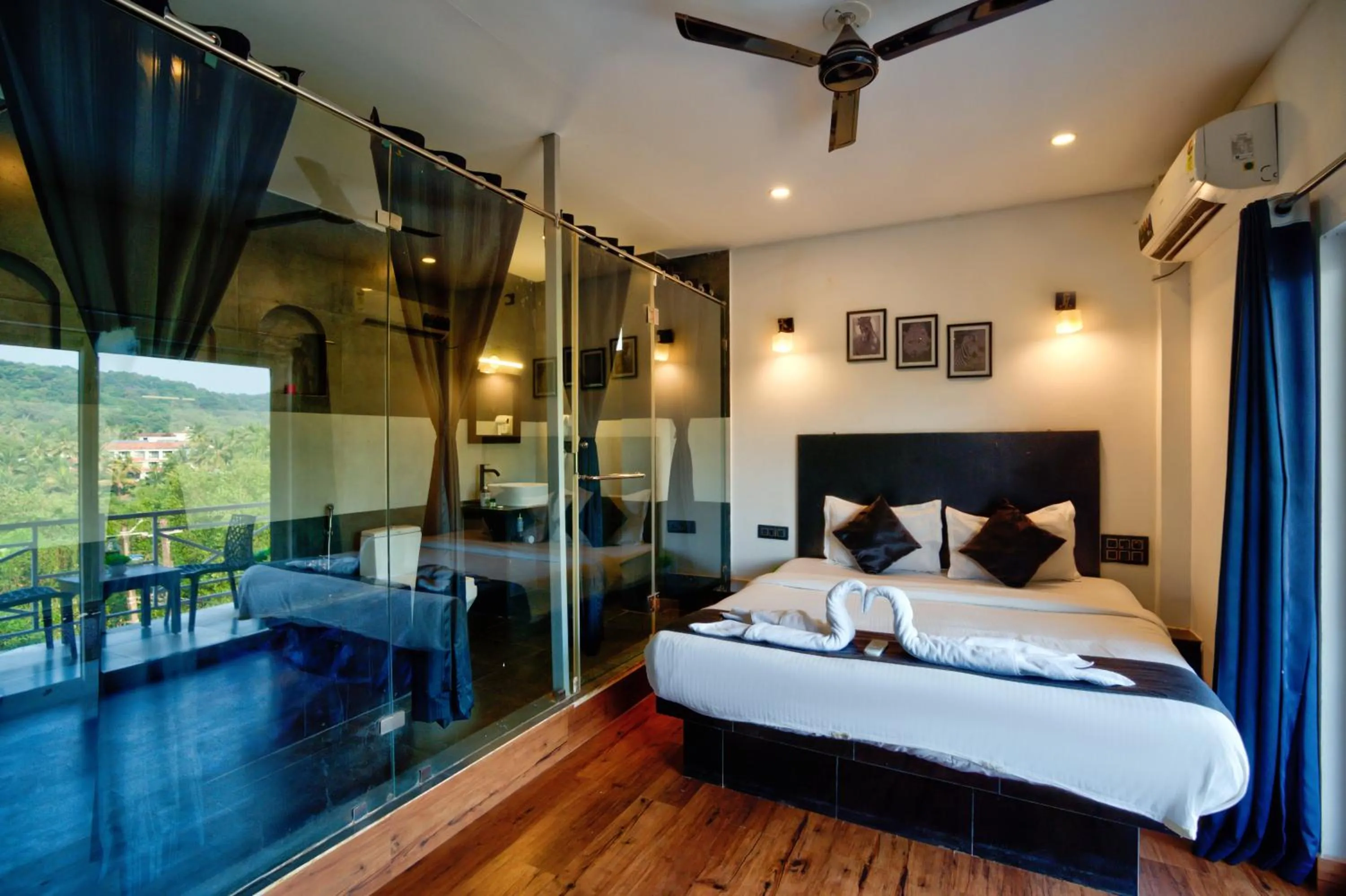 Bed in Hotel Vaggi's Place