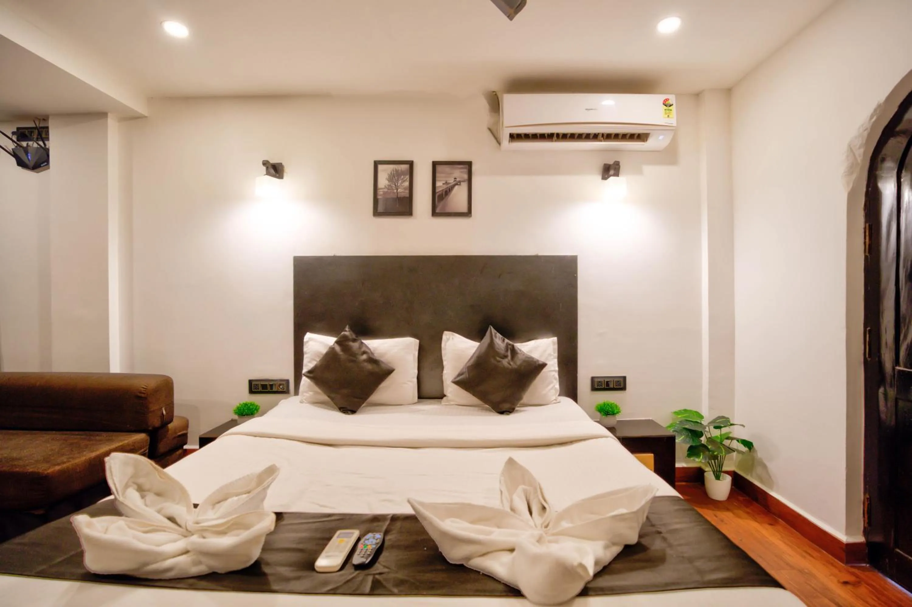 Bed in Hotel Vaggi's Place