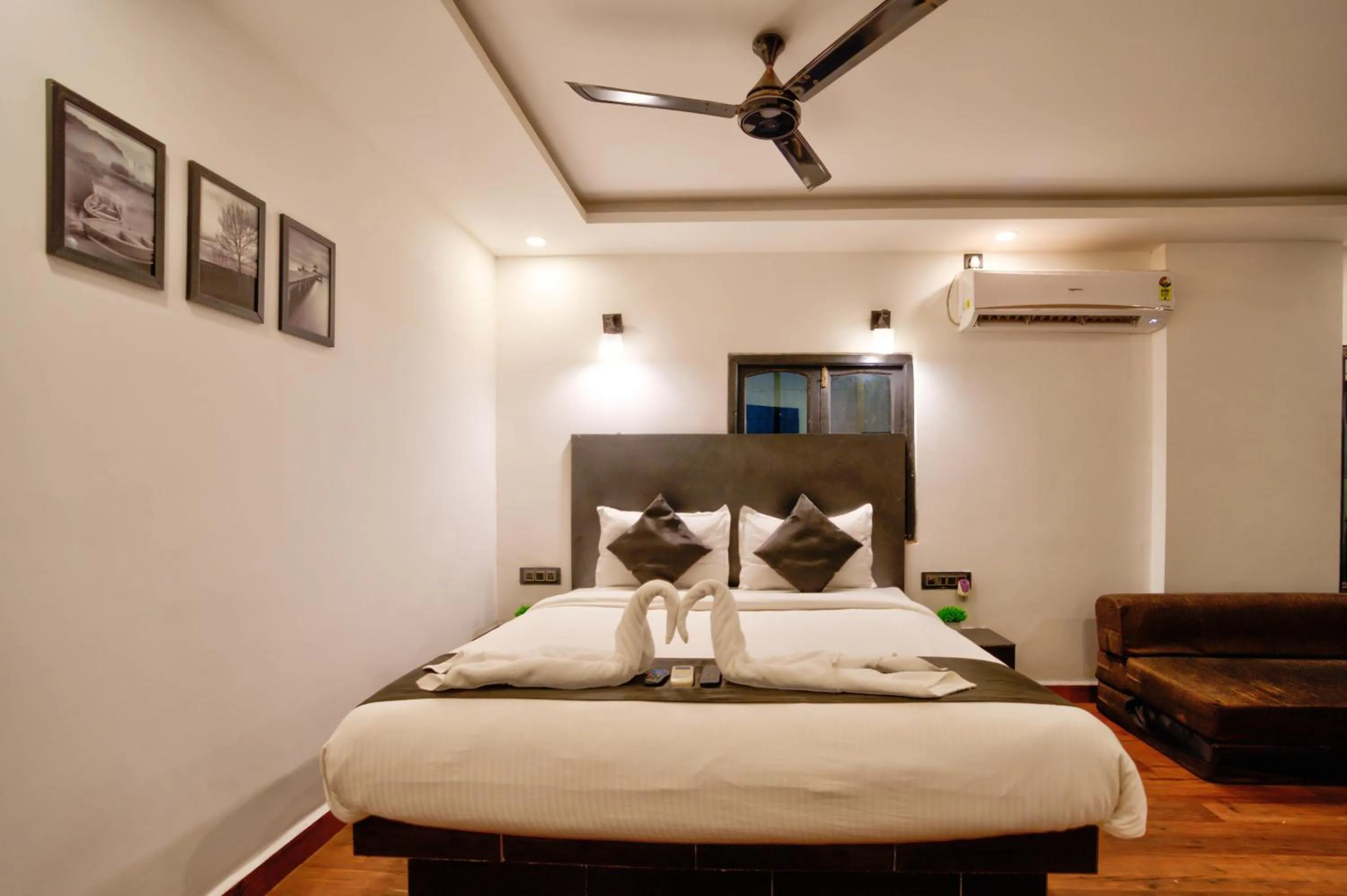 Bed in Hotel Vaggi's Place