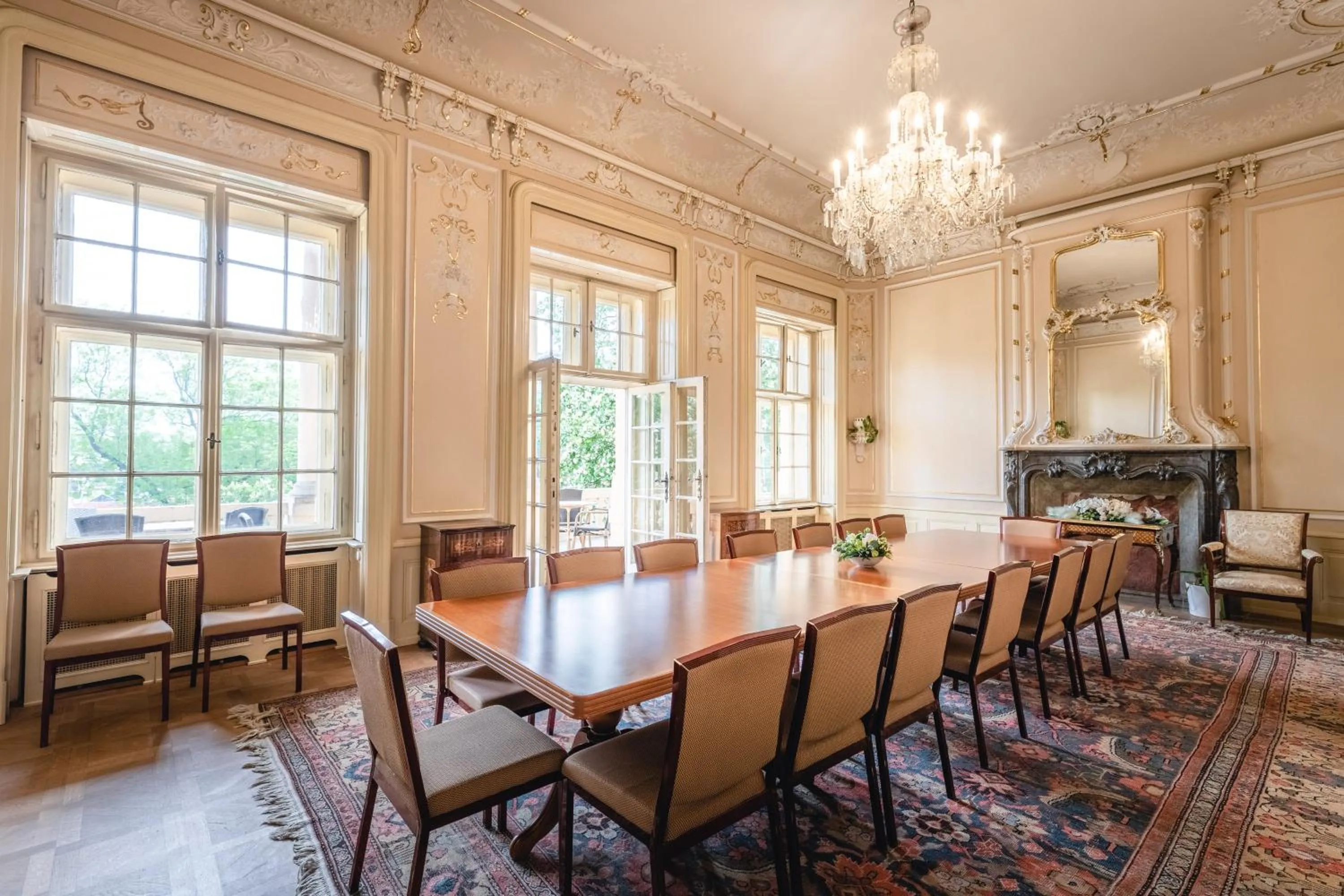 Seating area in Vila Lanna