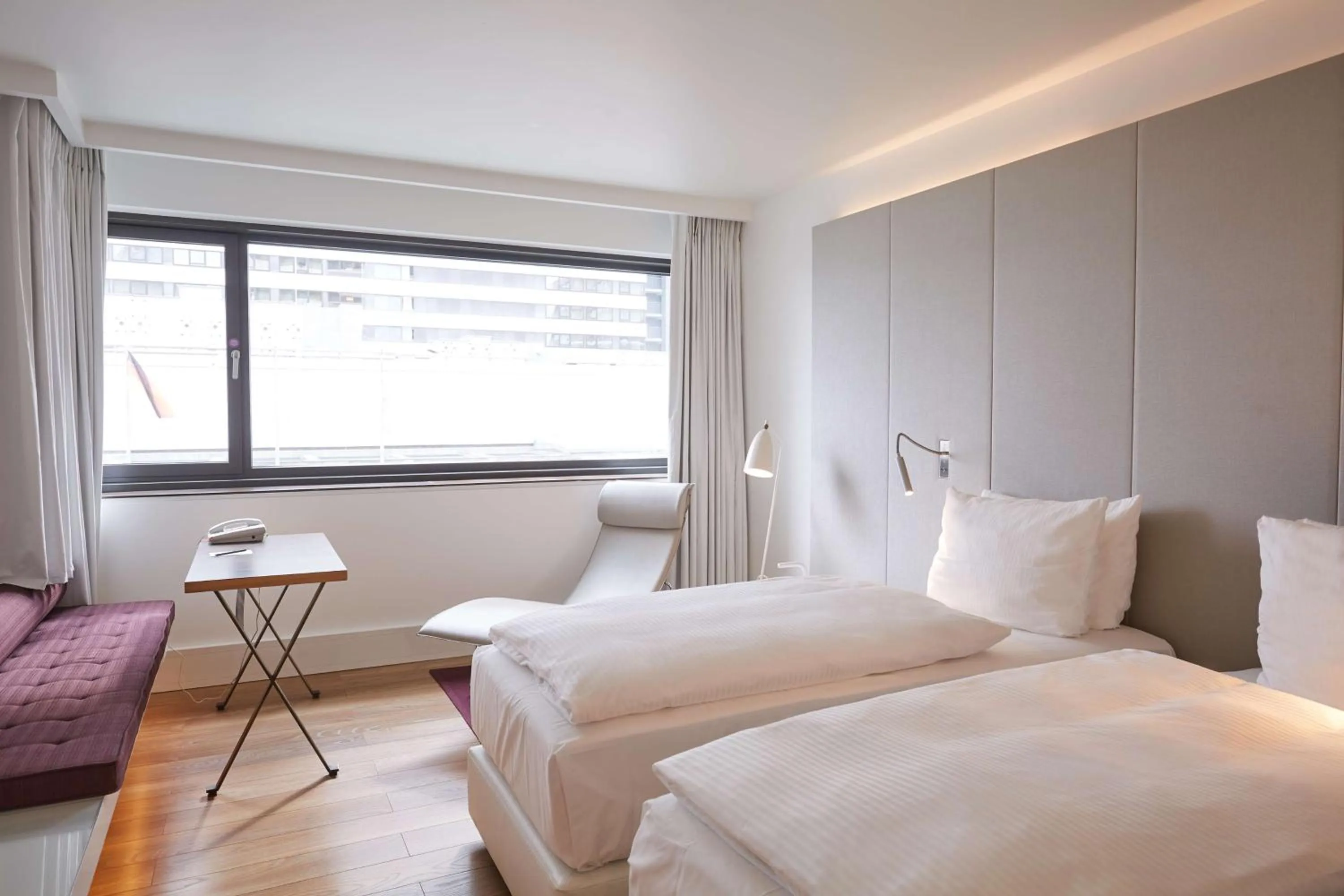 Photo of the whole room, Bed in Scandic Frankfurt Museumsufer