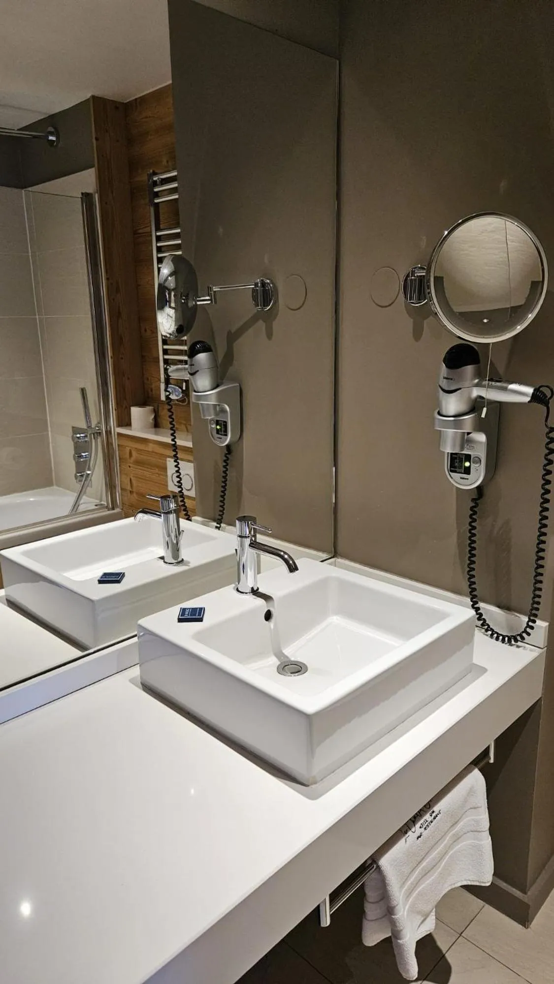 Le Chalet Blanc Hôtel & Spa