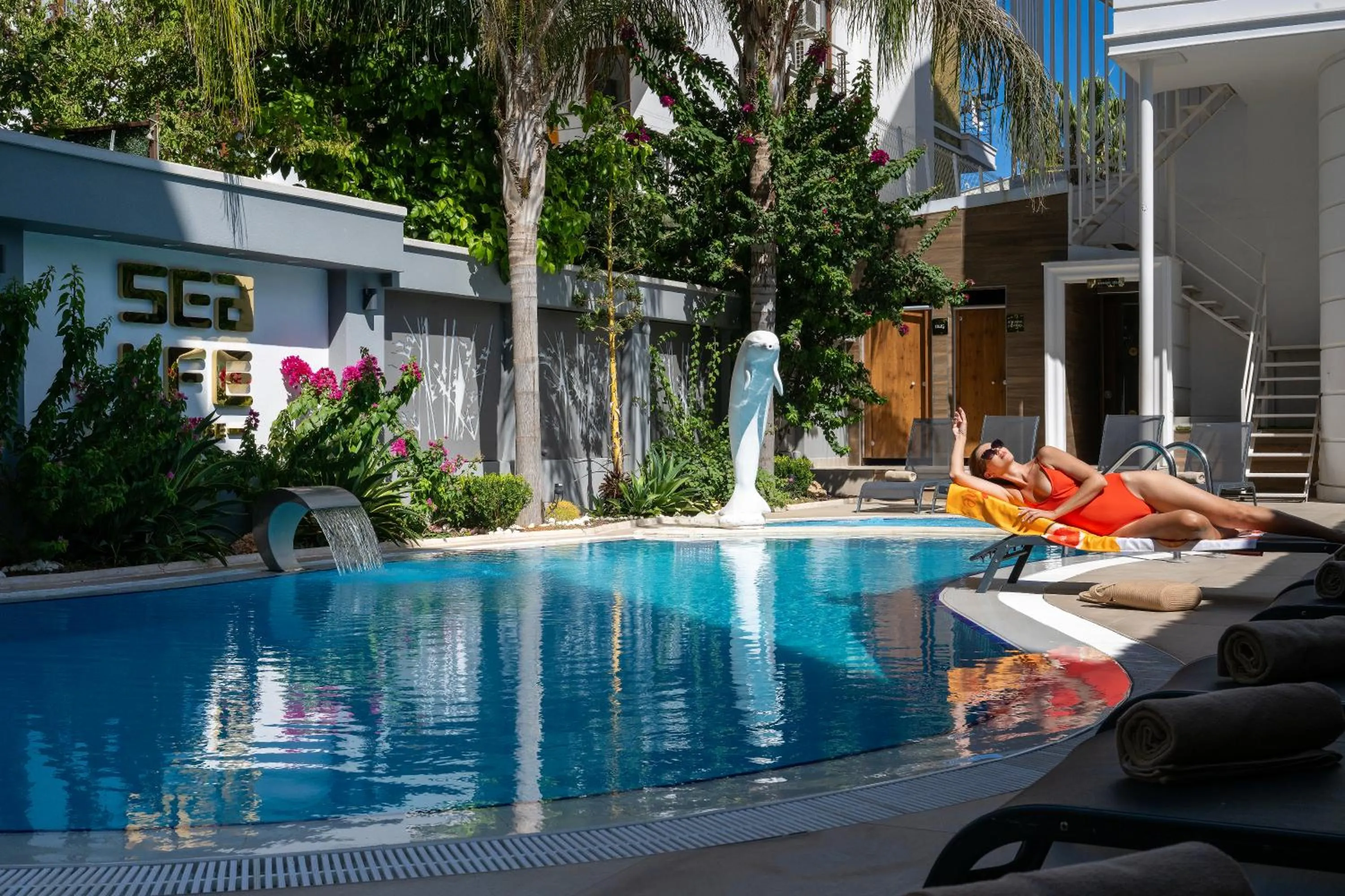 Swimming pool in Sealife Lounge - Adult only