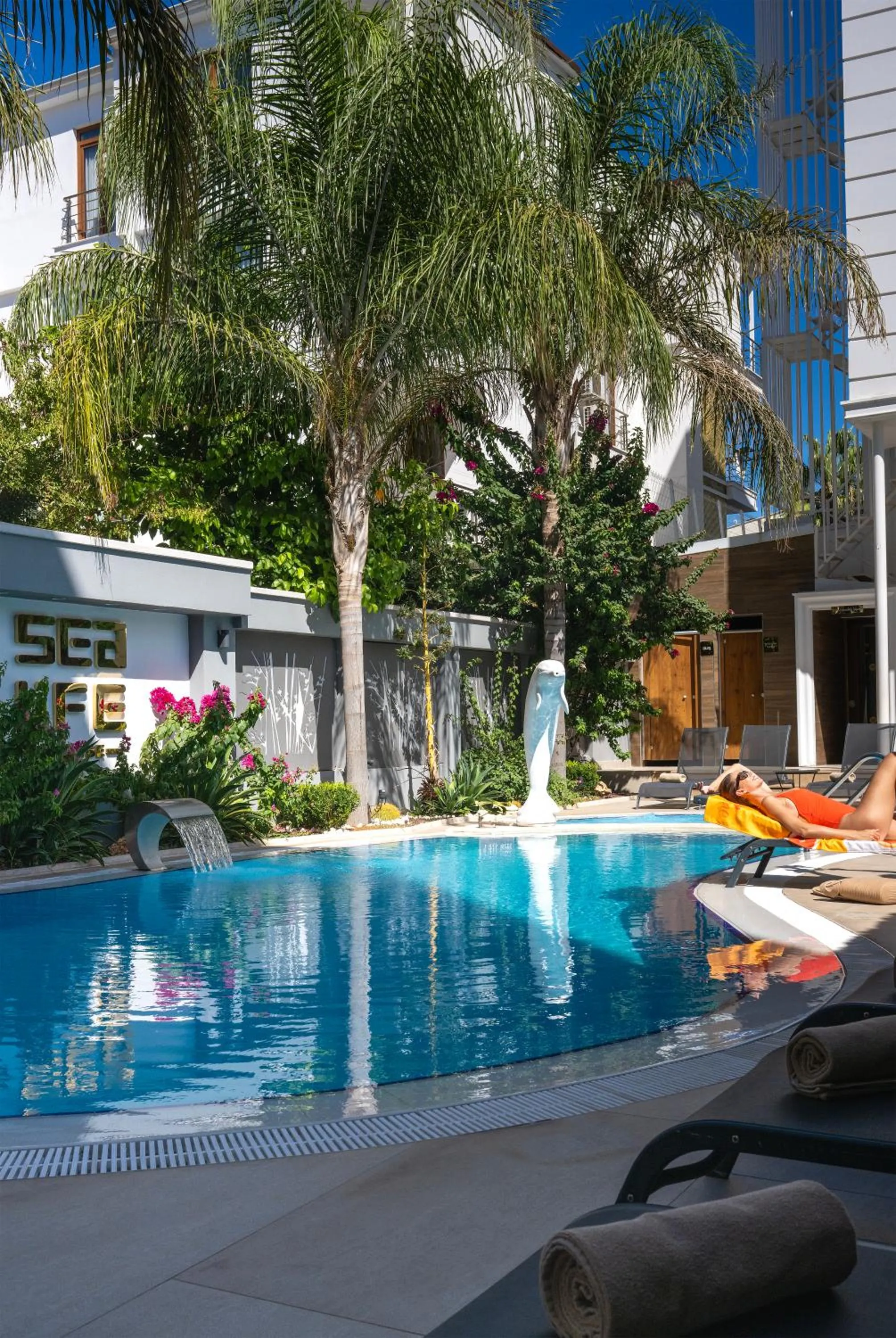 Swimming pool in Sealife Lounge - Adult only