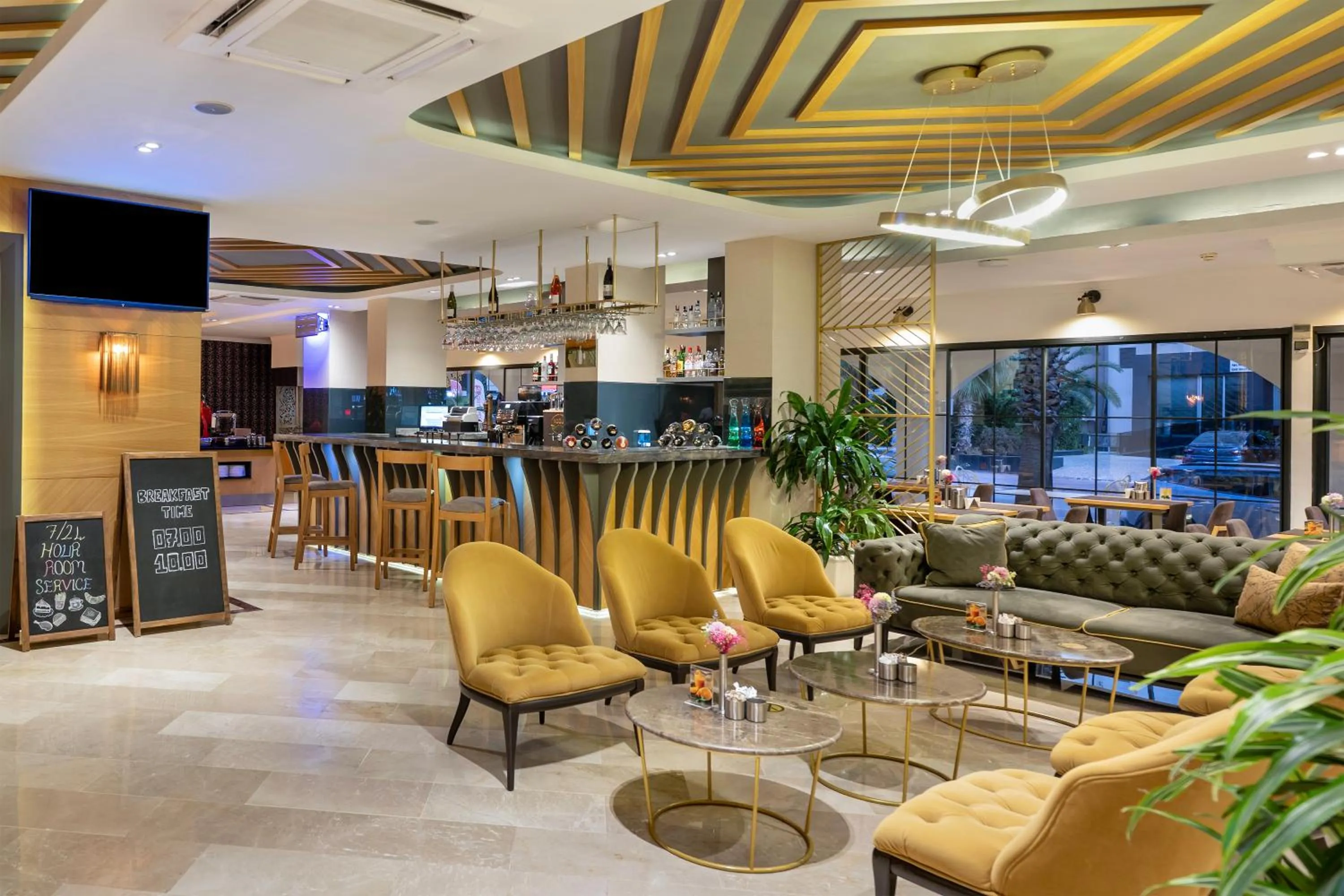 Seating area in Sealife Lounge - Adult only