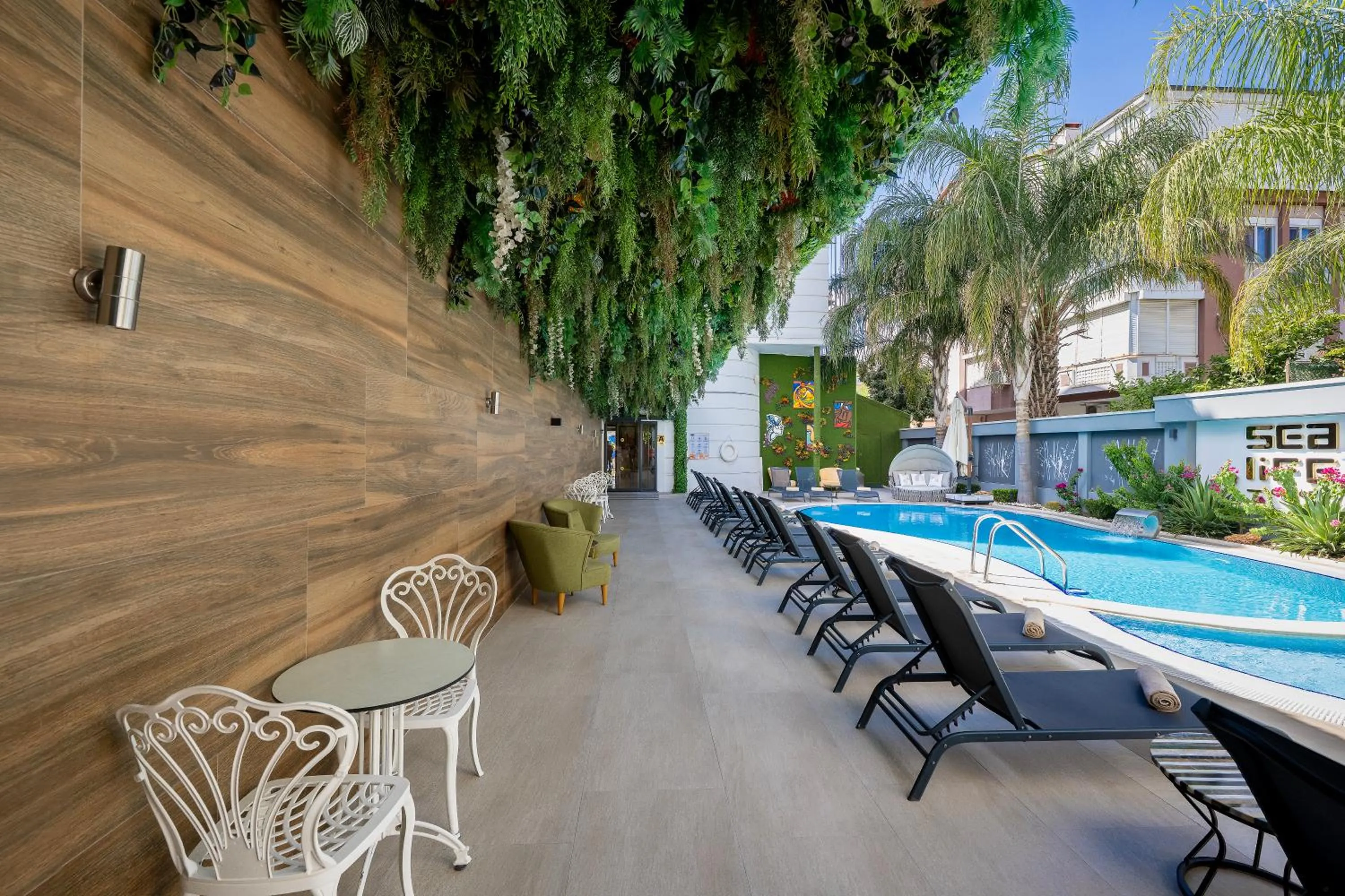 Patio in Sealife Lounge - Adult only