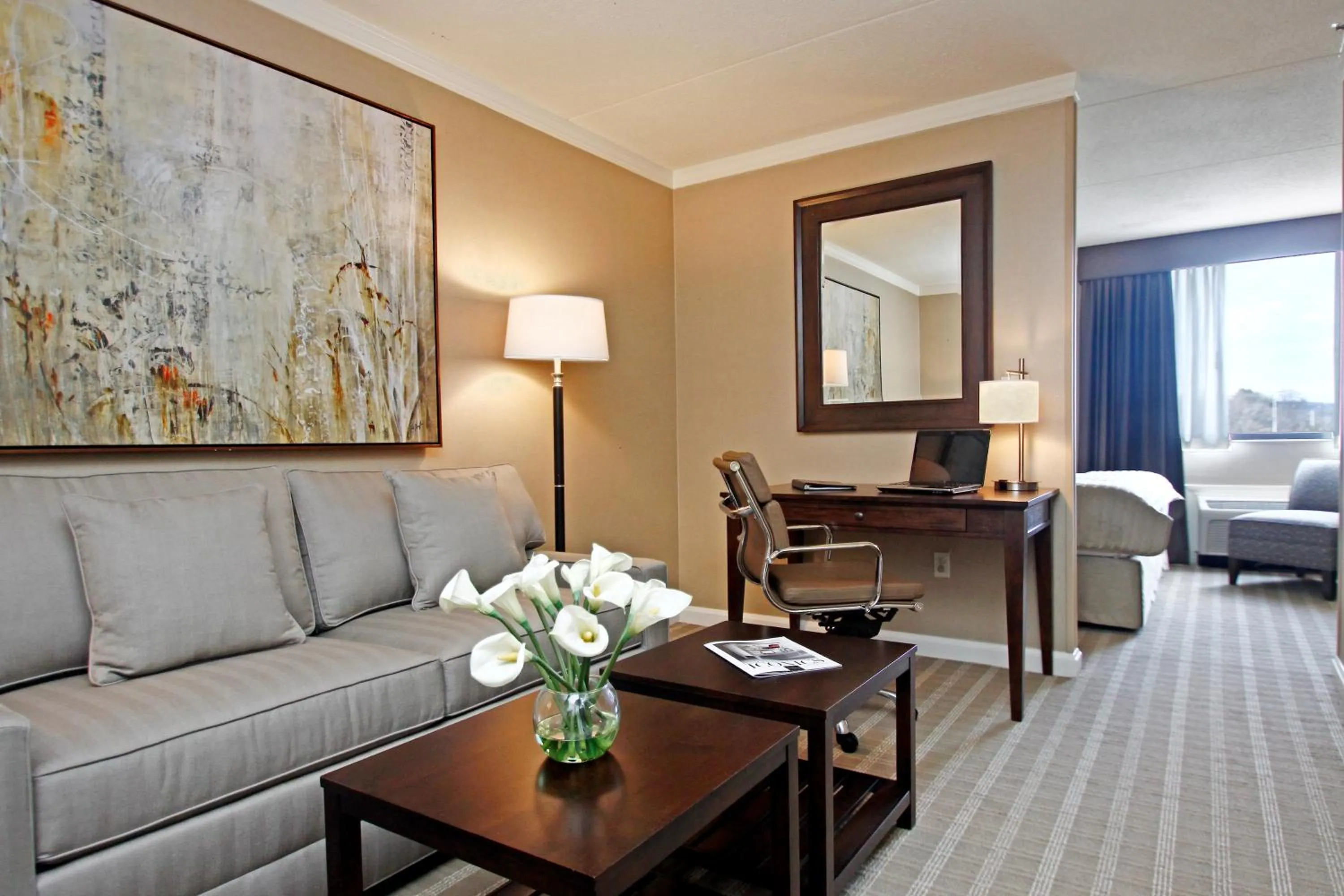 Seating area in Ethan Allen Hotel