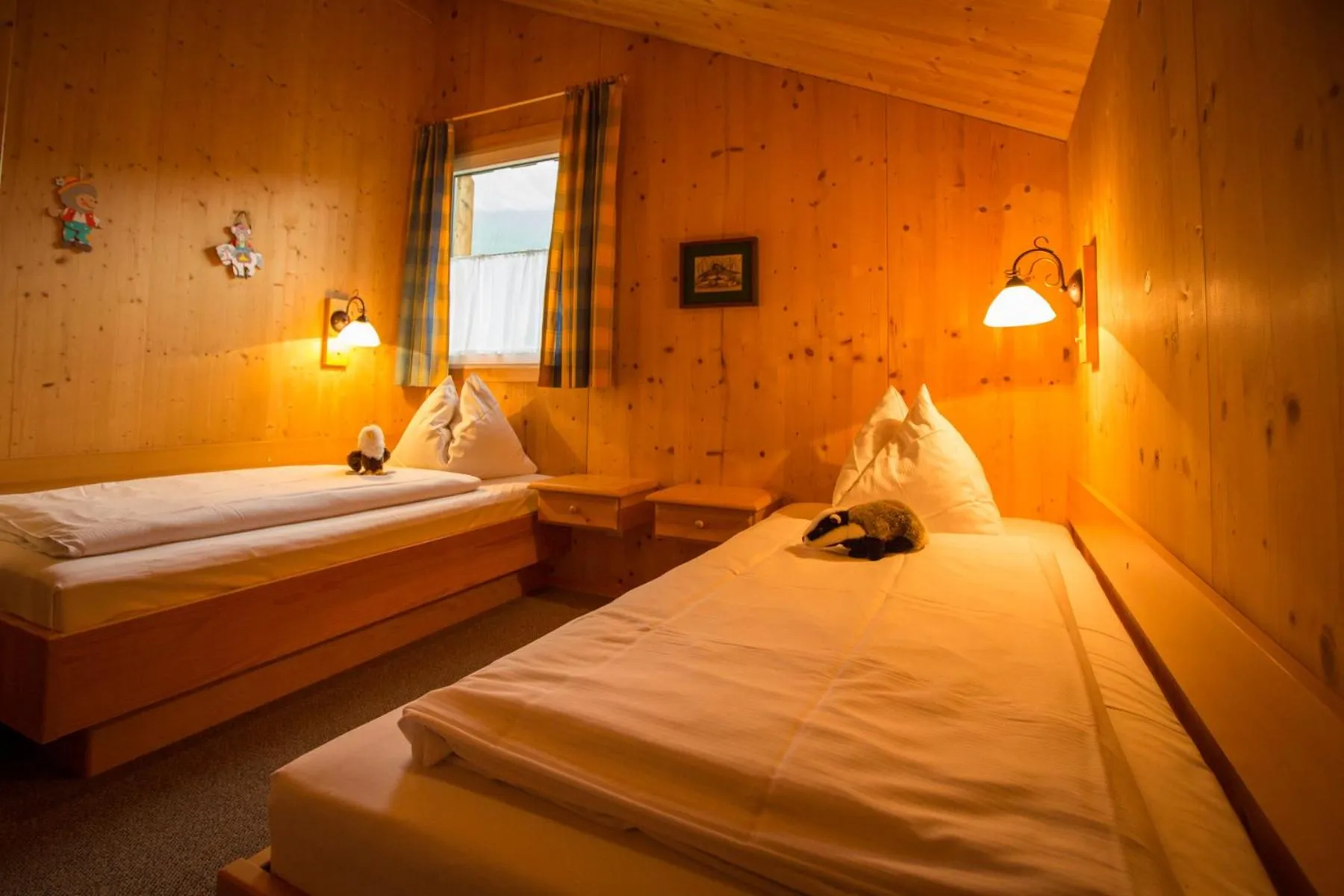 Bedroom, Bed in Alpendorf Dachstein West by ALPS RESORTS