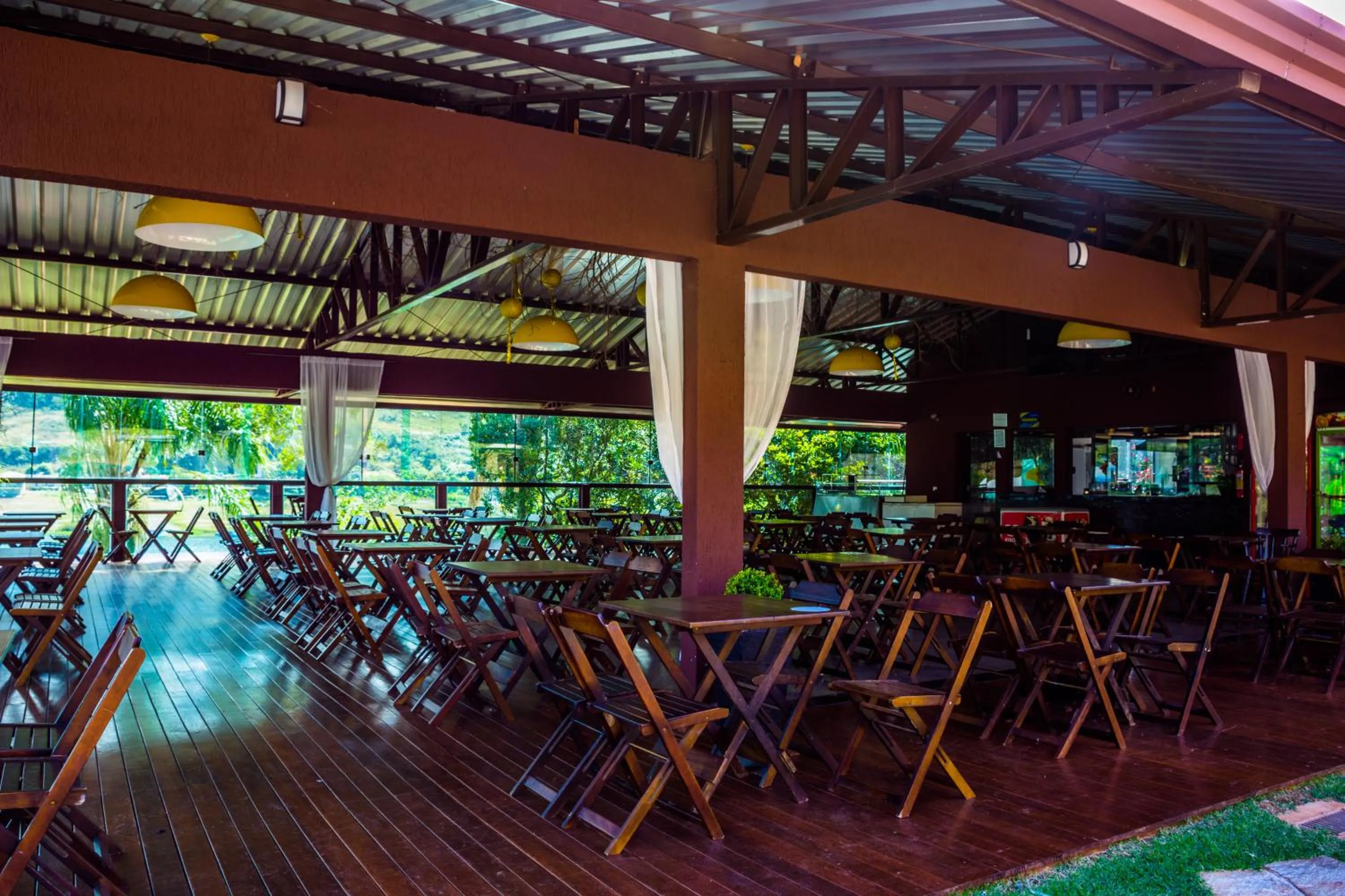 Dining area in Balneário do Lago Hotel