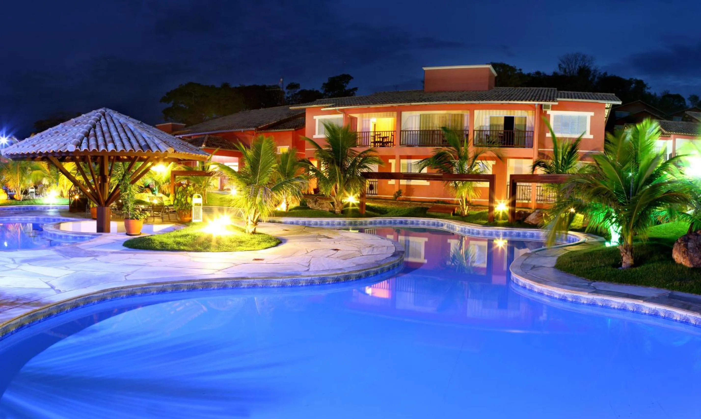 Property building in Balneário do Lago Hotel