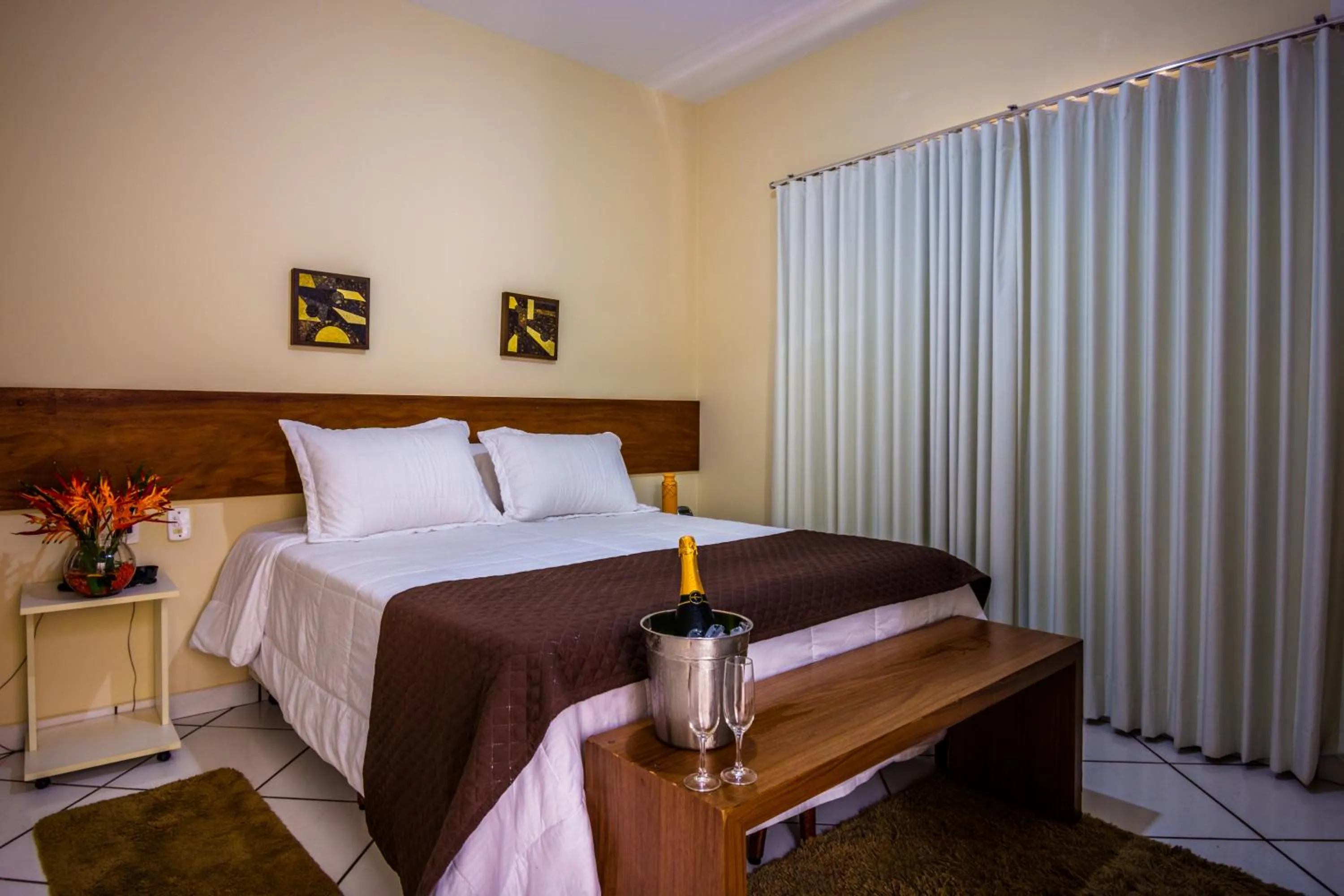 Bed in Balneário do Lago Hotel