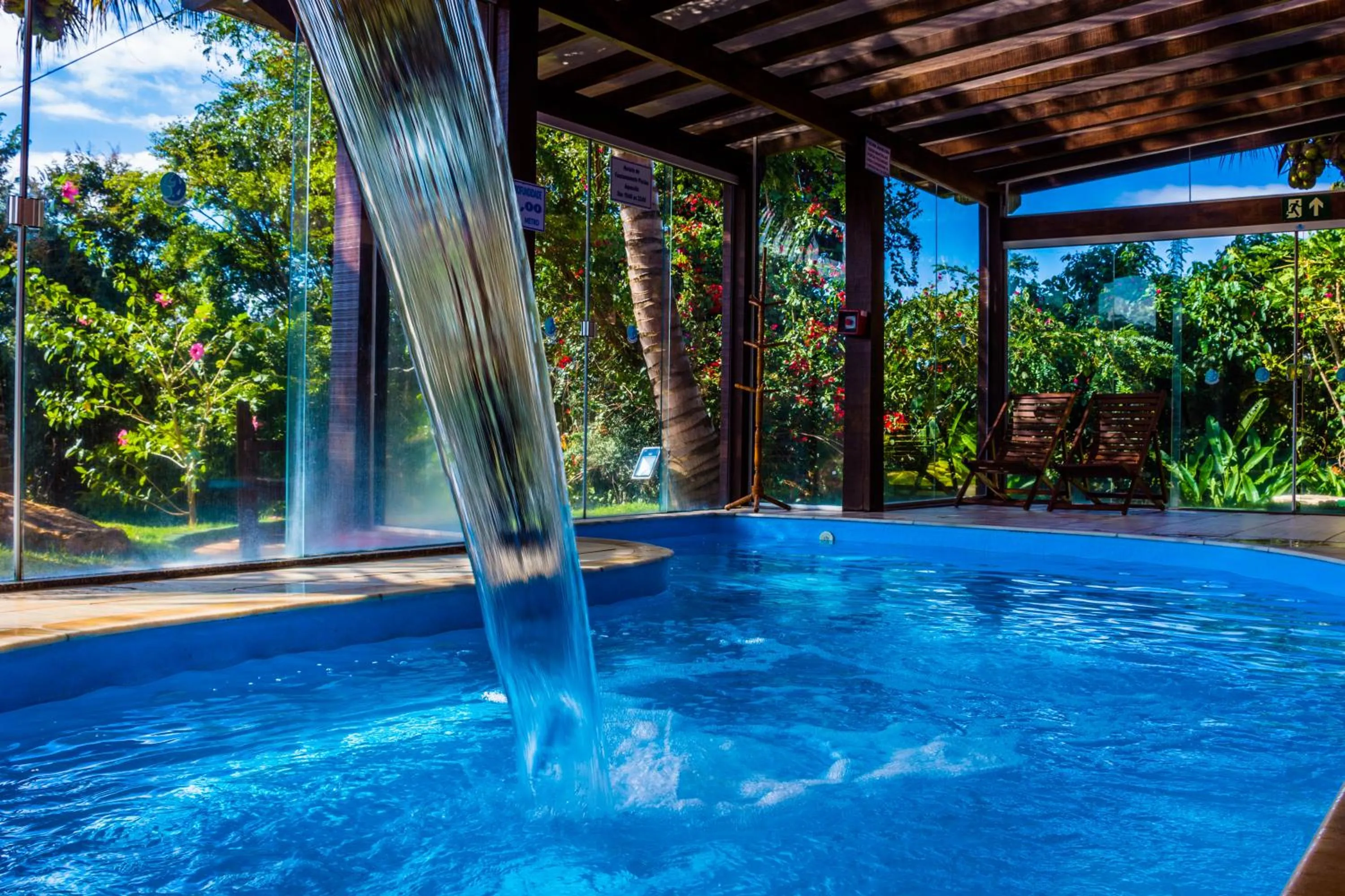 Swimming pool in Balneário do Lago Hotel