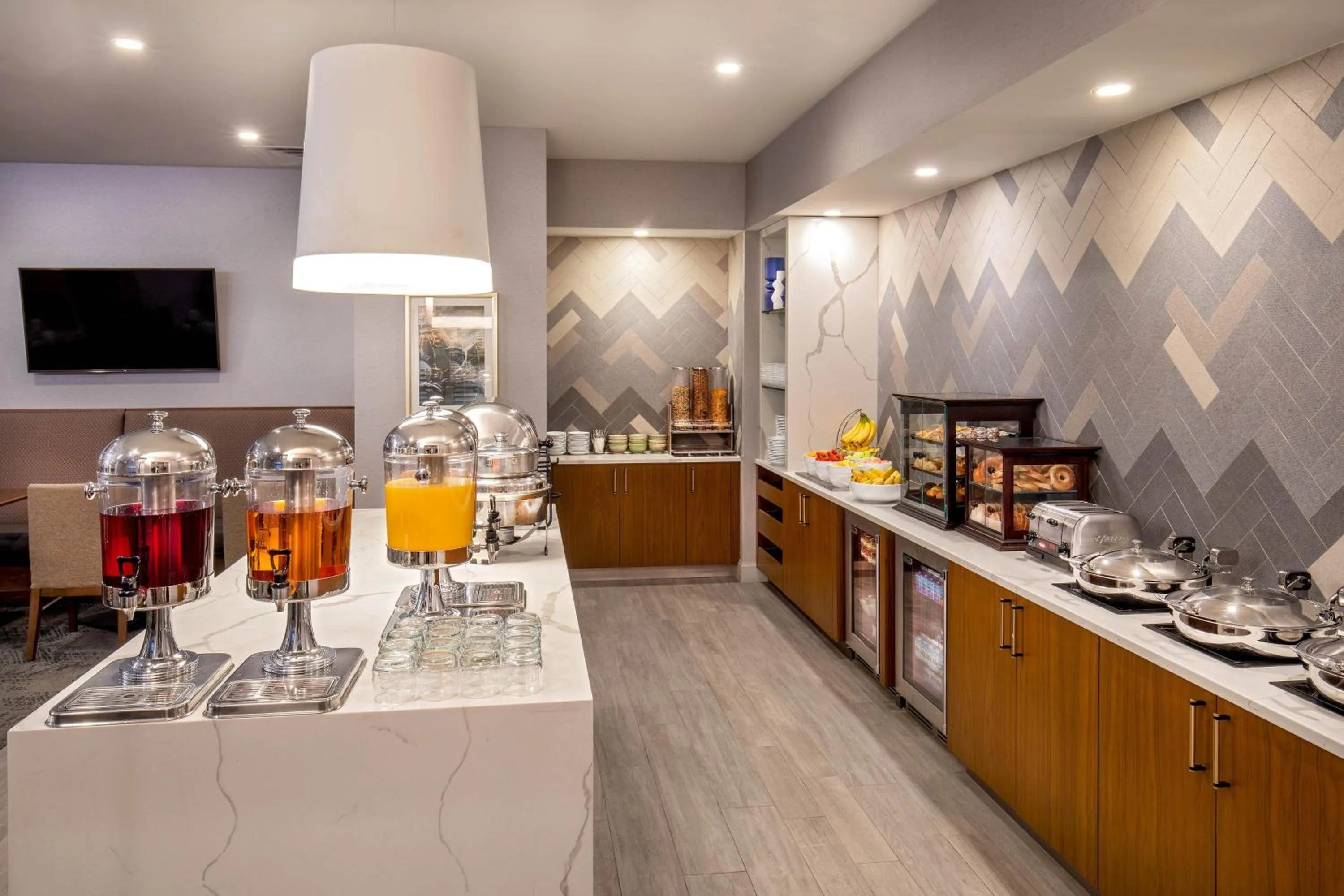 Breakfast in Sheraton Music City Nashville Airport