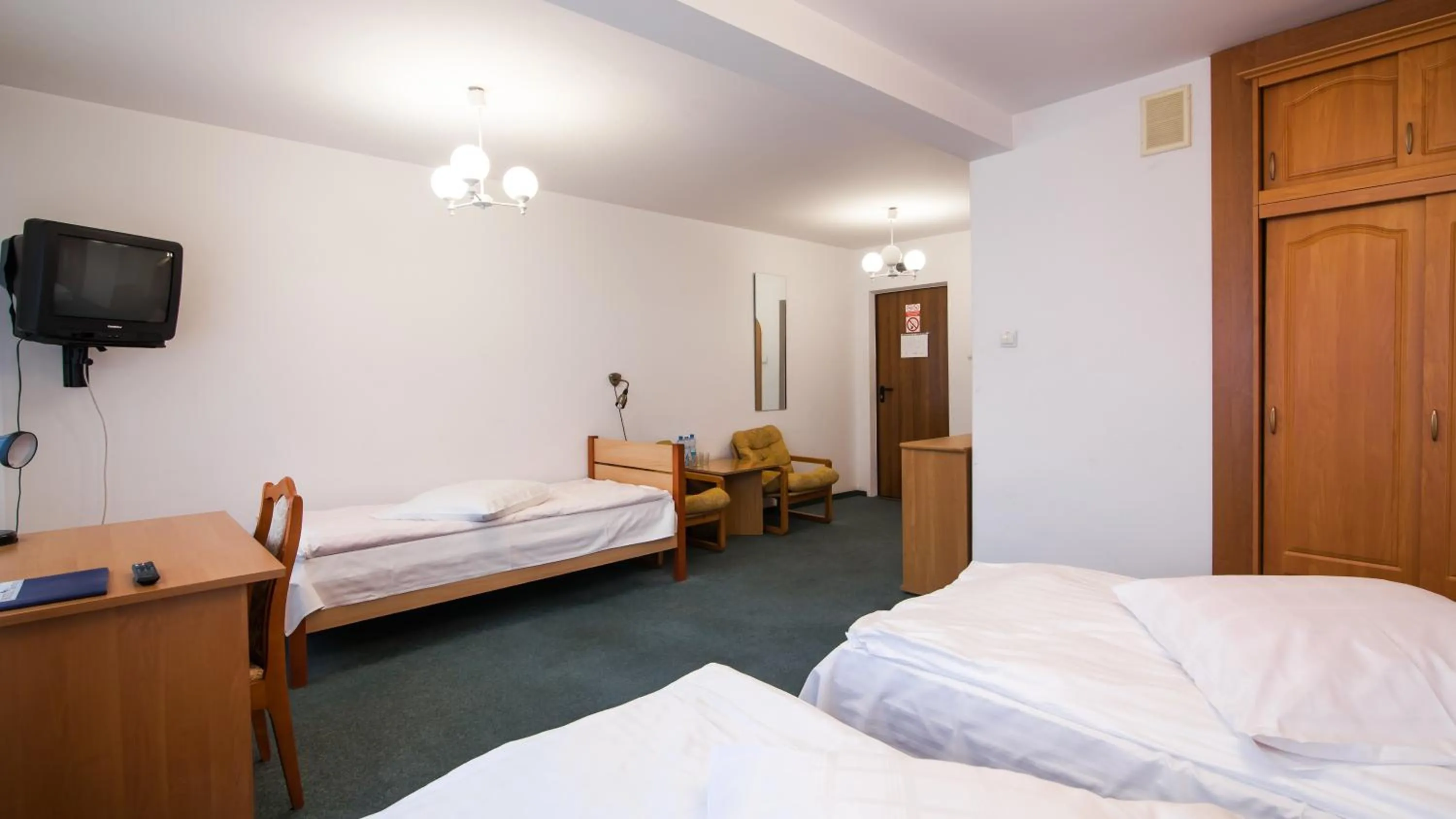 Photo of the whole room, Bed in Hotel Konin