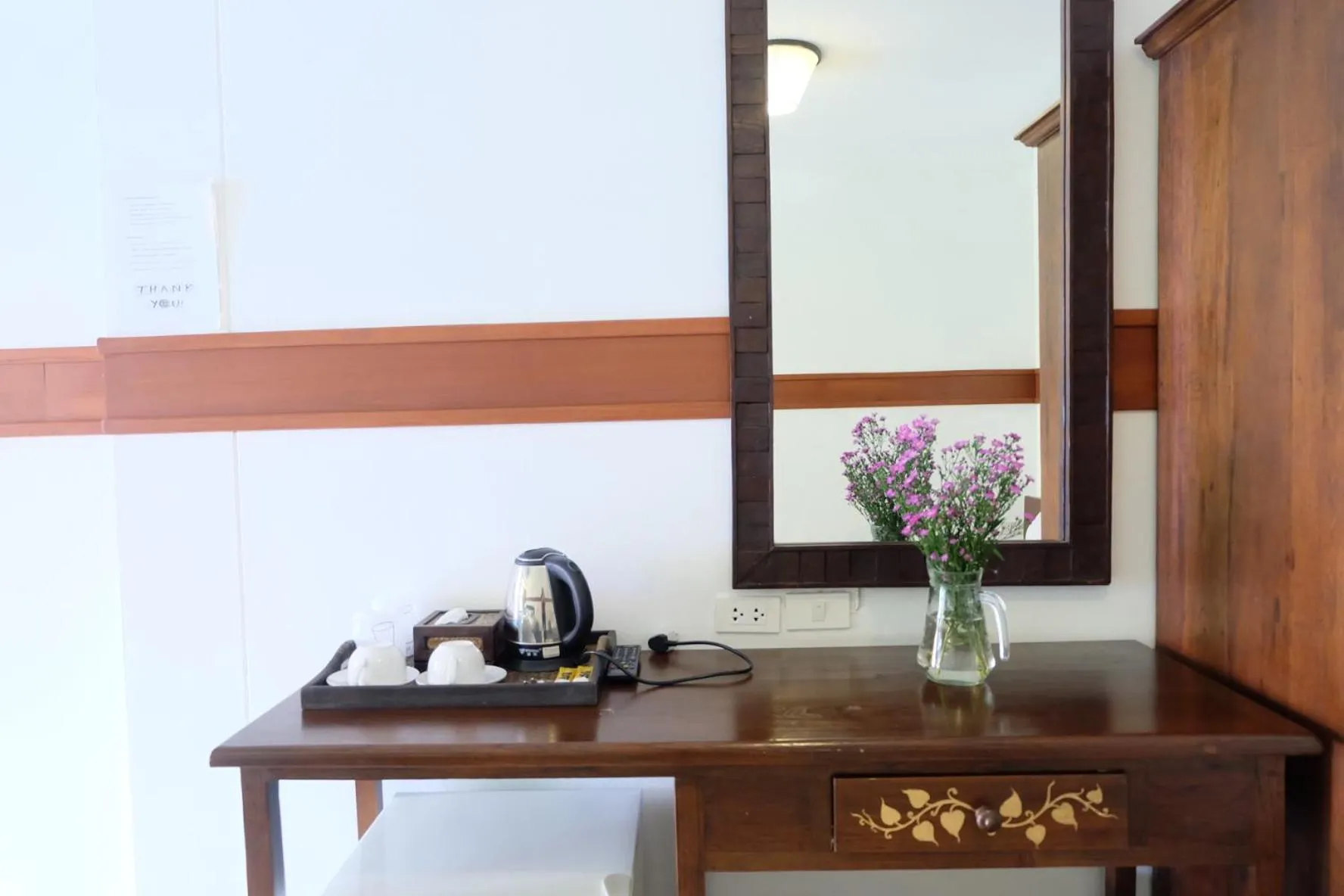 Photo of the whole room in Hugga Pai