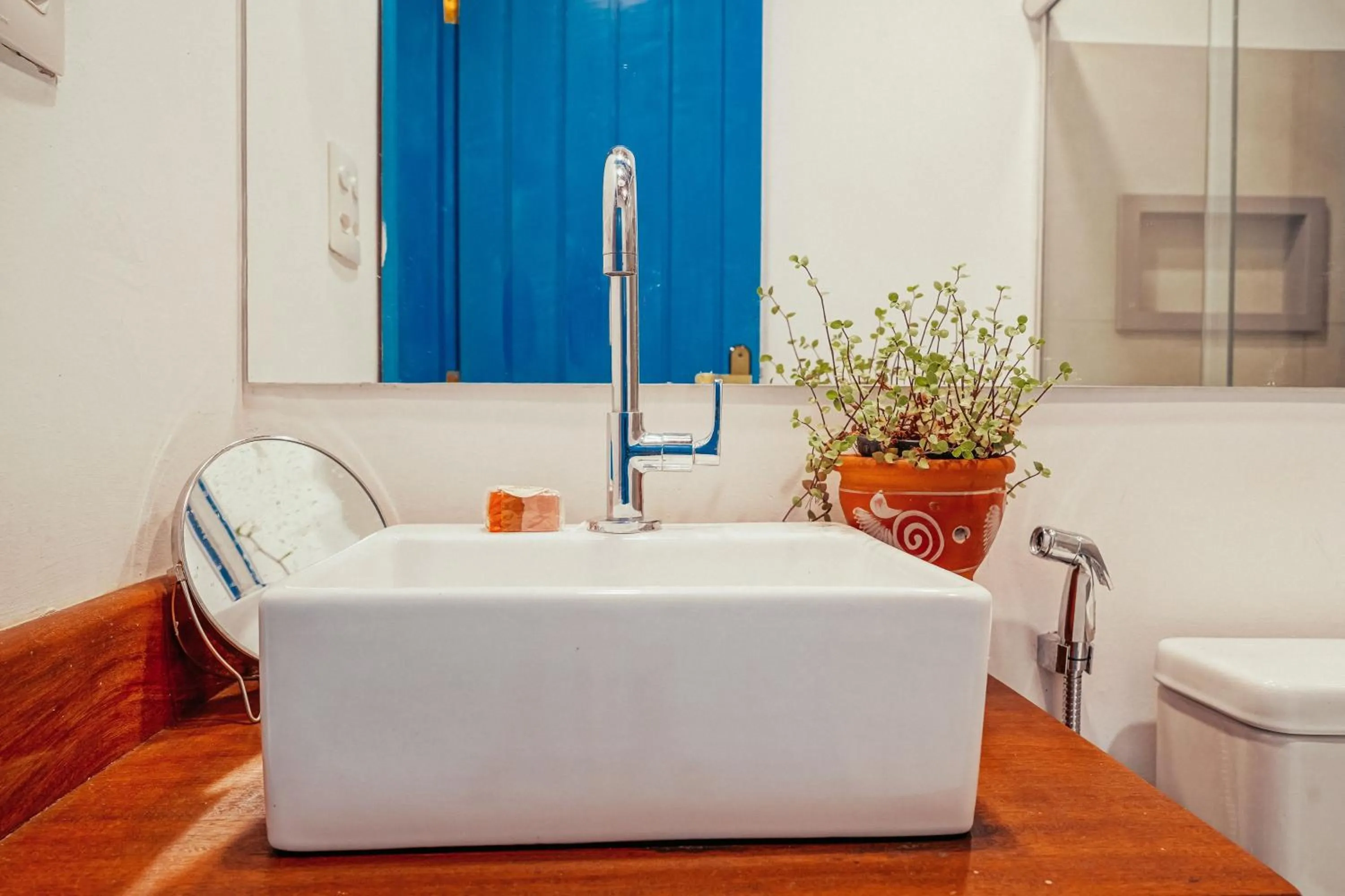 Bathroom in Aqualtune Pousada