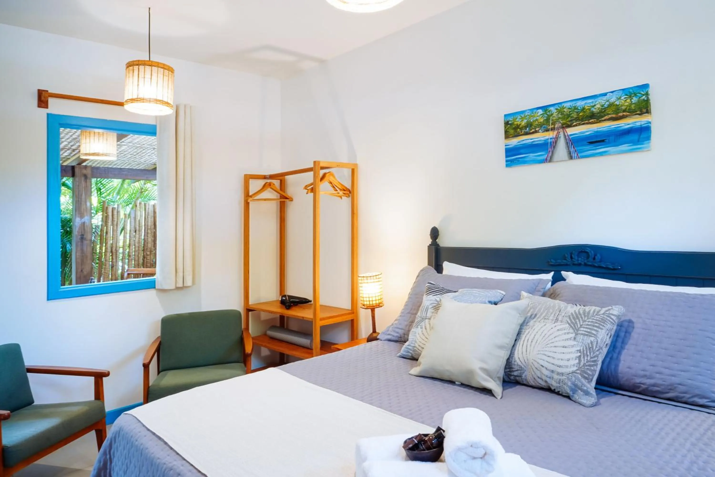 Photo of the whole room, Bed in Aqualtune Pousada