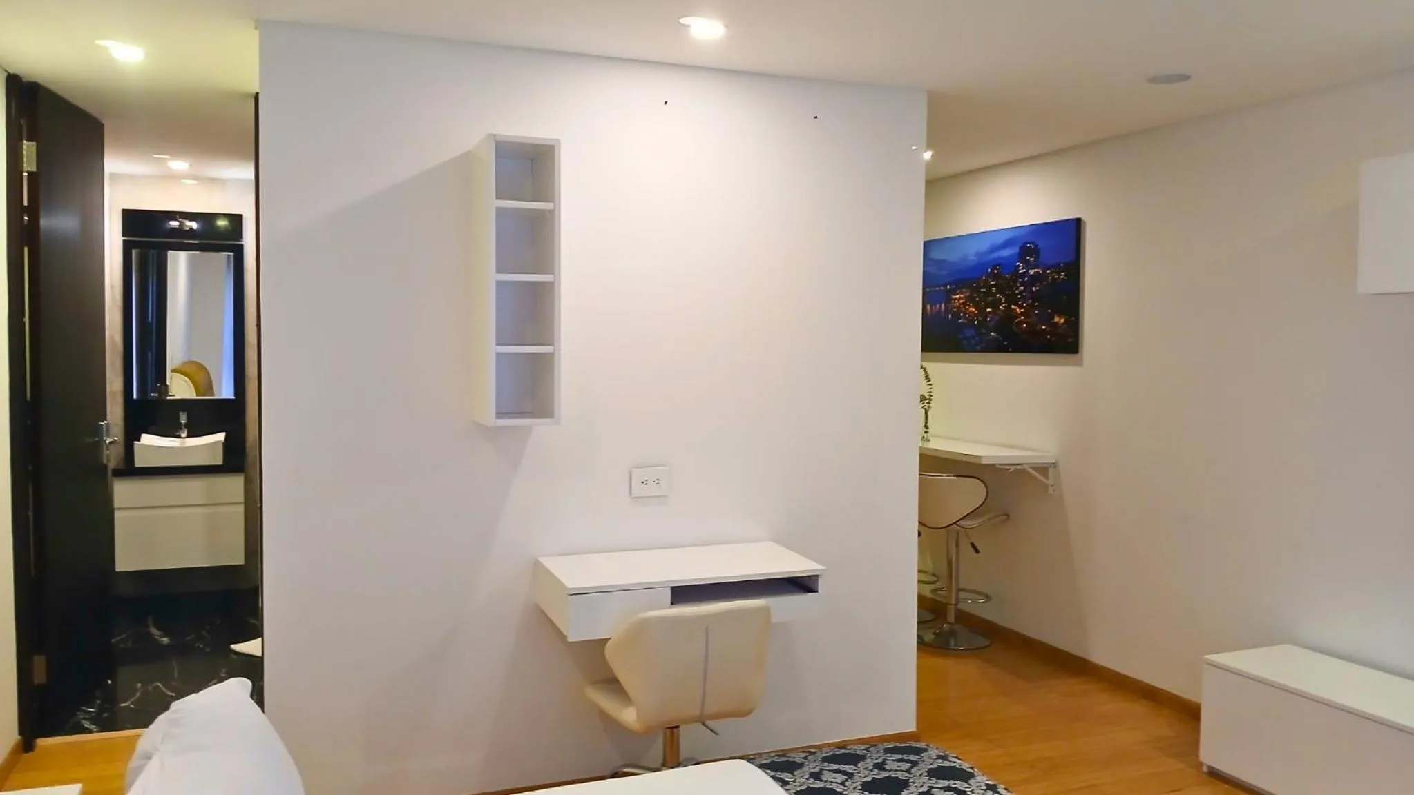 Photo of the whole room in Monir Usaquén Bogotá