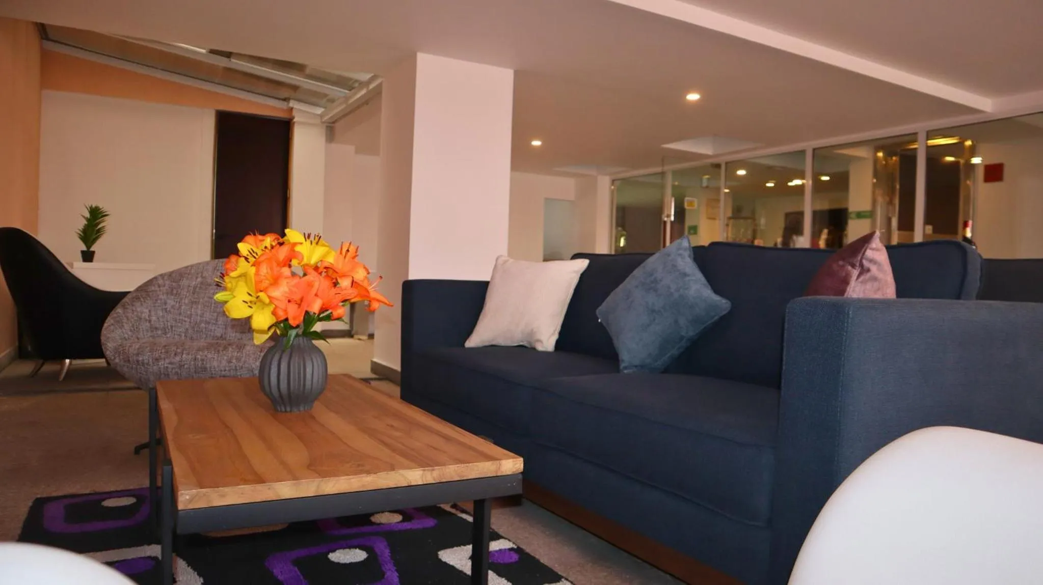 Seating area in Monir Usaquén Bogotá