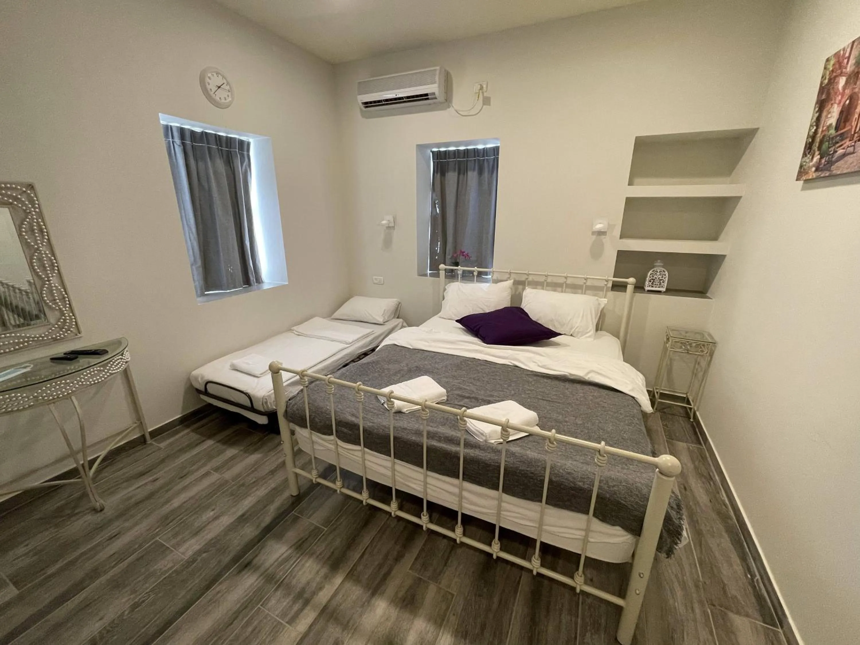 Bed in Puy Villa Roca Tiberias